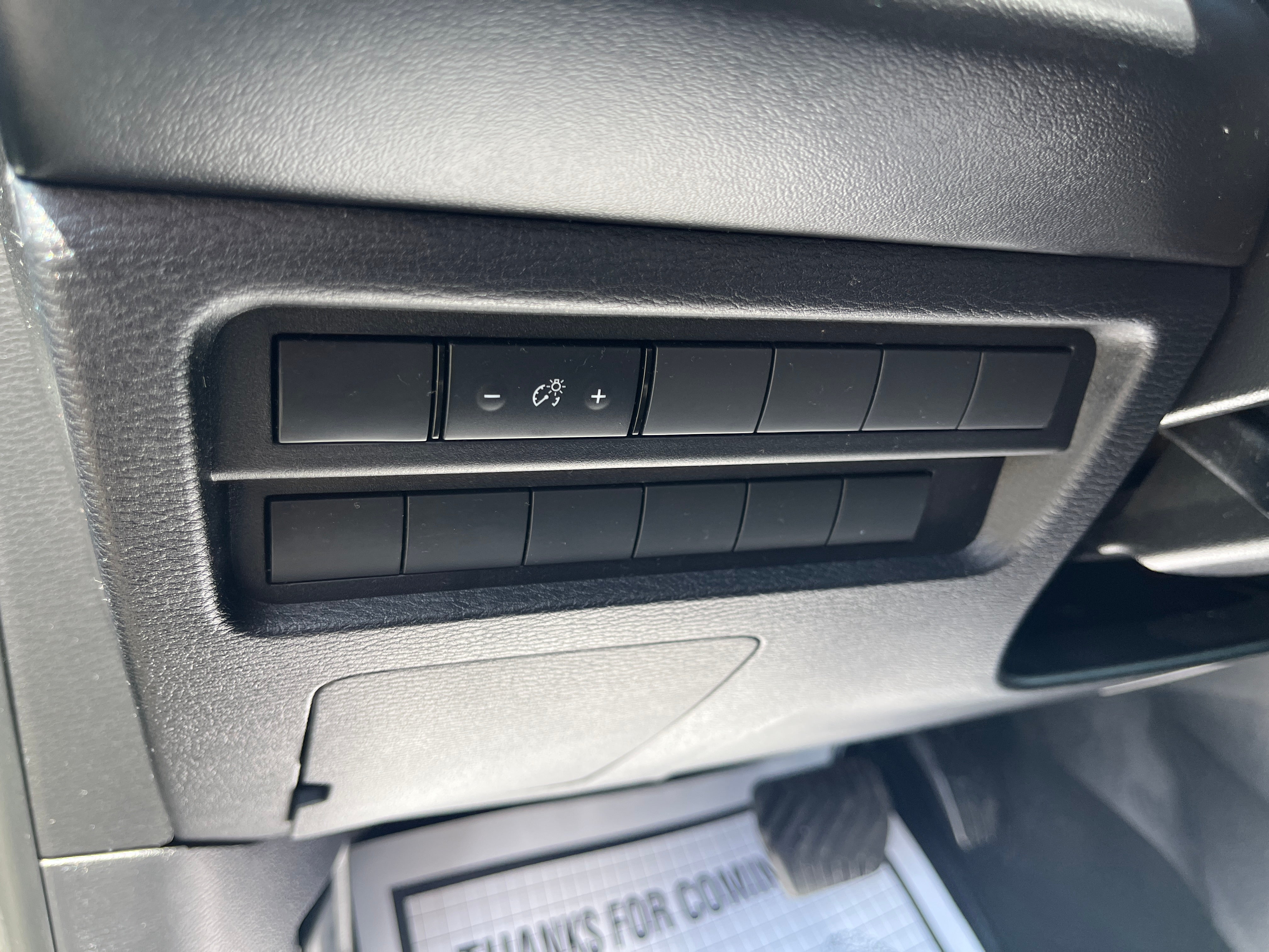 2025 Mitsubishi Outlander ES