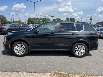 2025 Mitsubishi Outlander ES