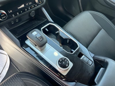 2025 Mitsubishi Outlander ES