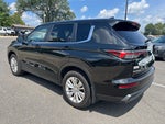 2025 Mitsubishi Outlander ES