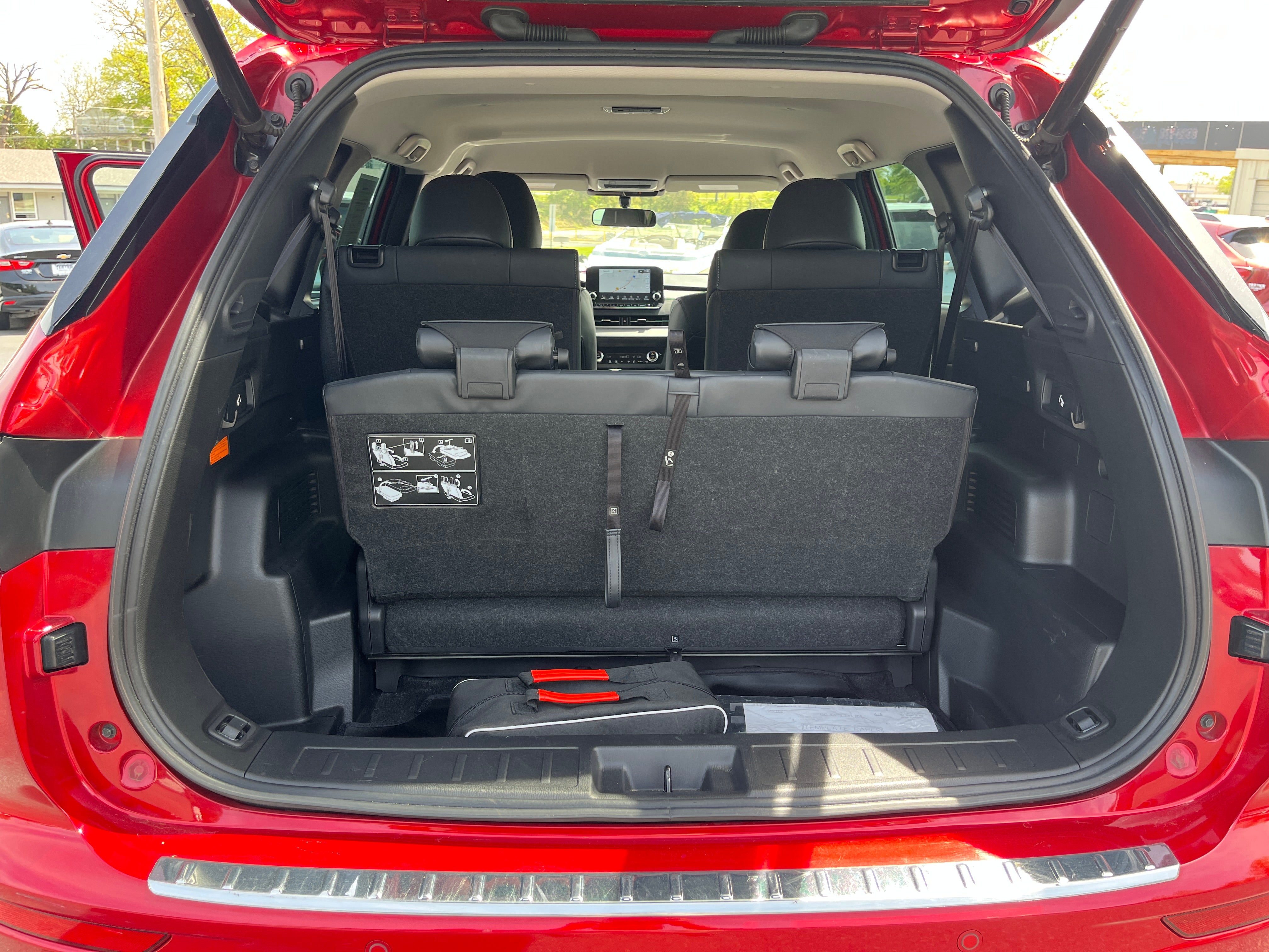 2023 Mitsubishi Outlander PHEV SE