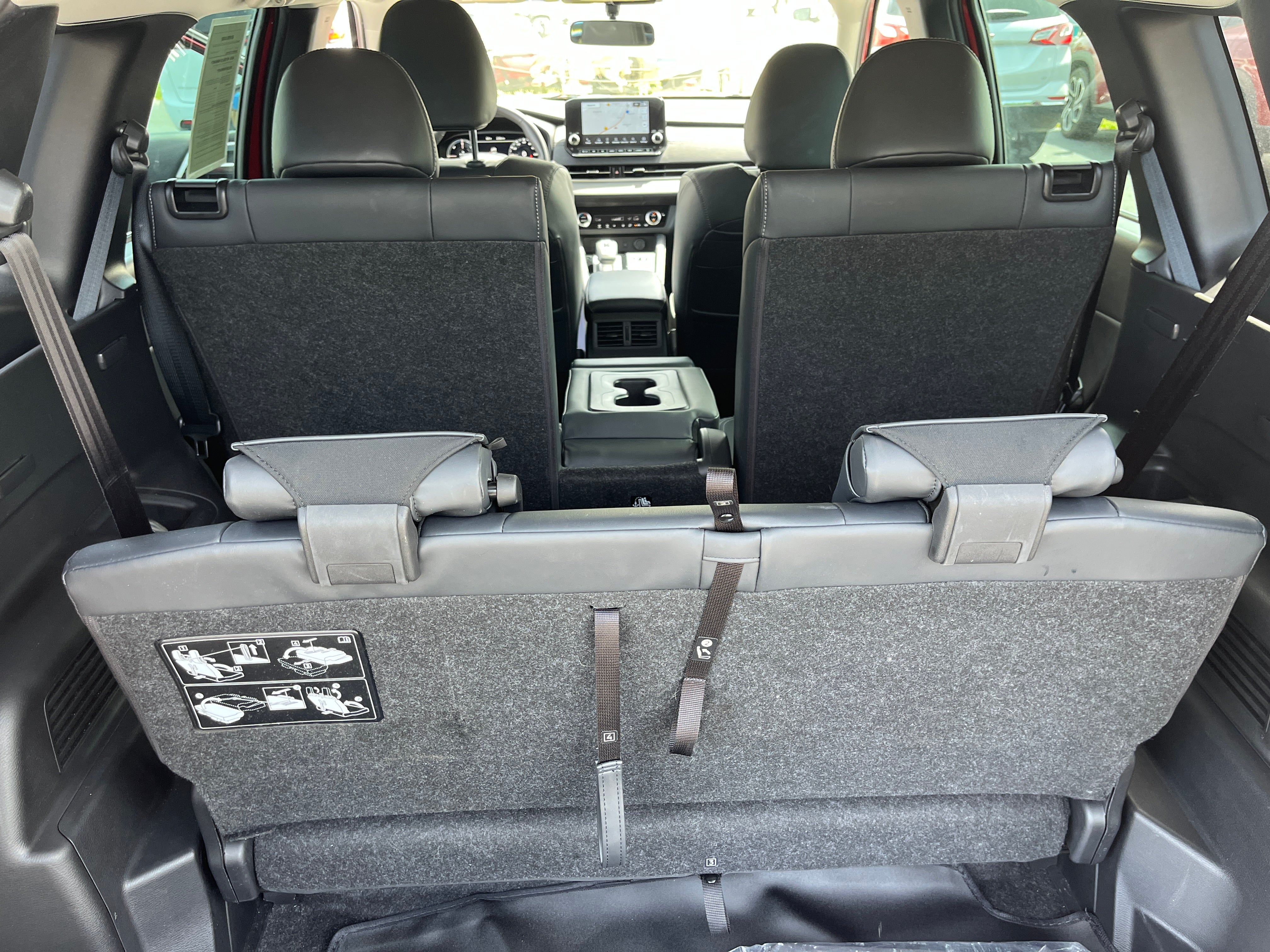 2023 Mitsubishi Outlander PHEV SE