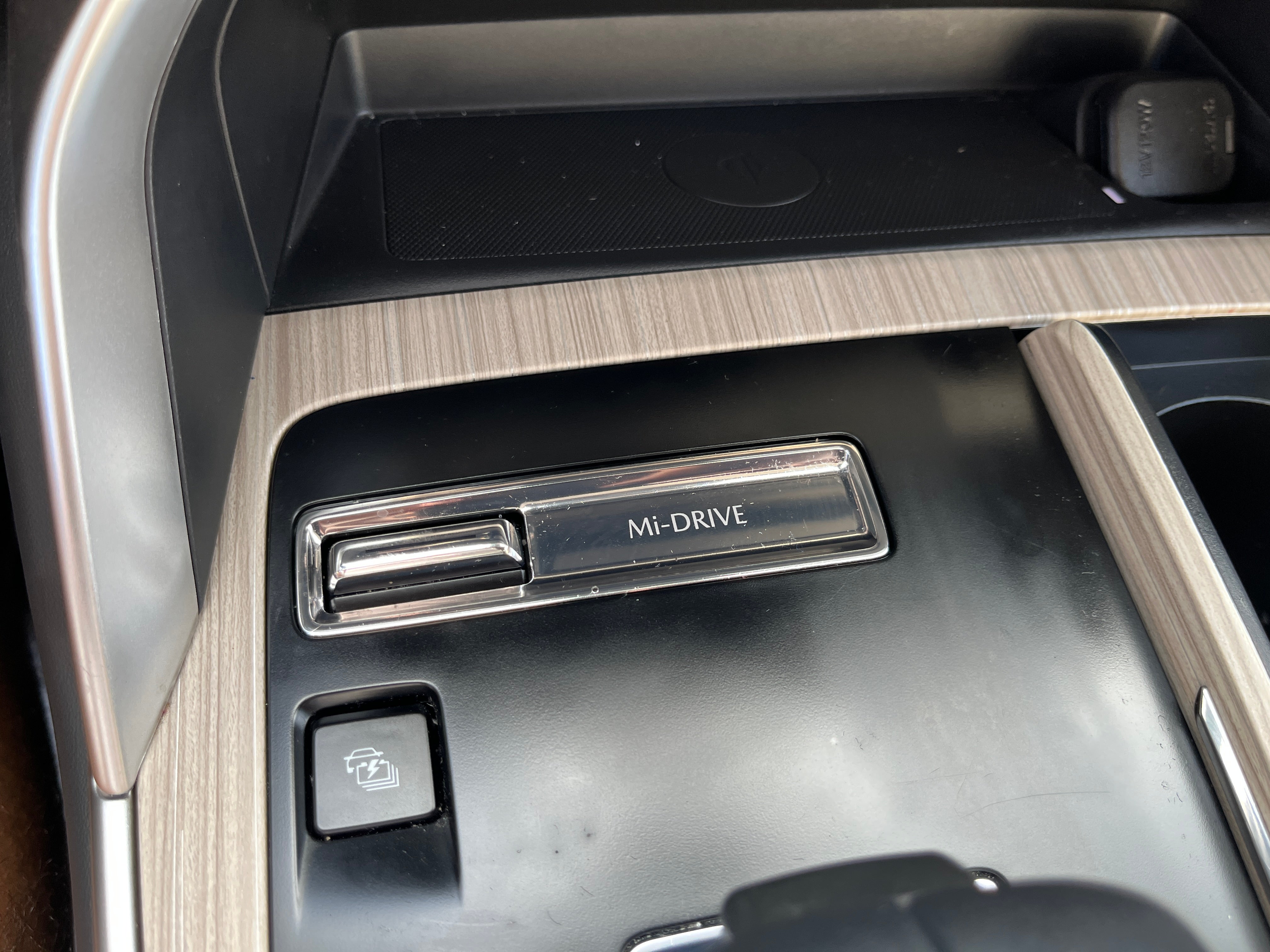 2025 Mazda Mazda CX-70 PHEV Premium Package