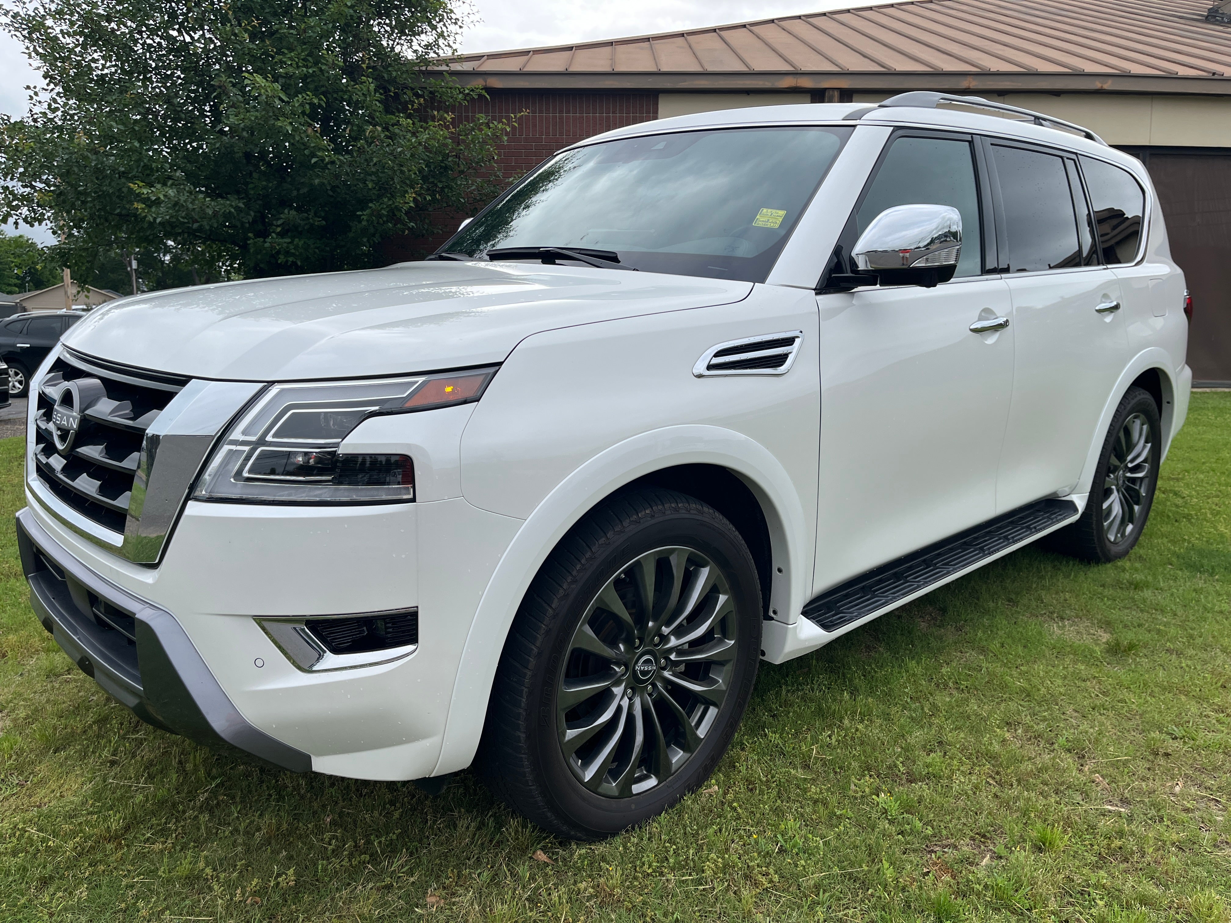 2024 Nissan Armada Platinum