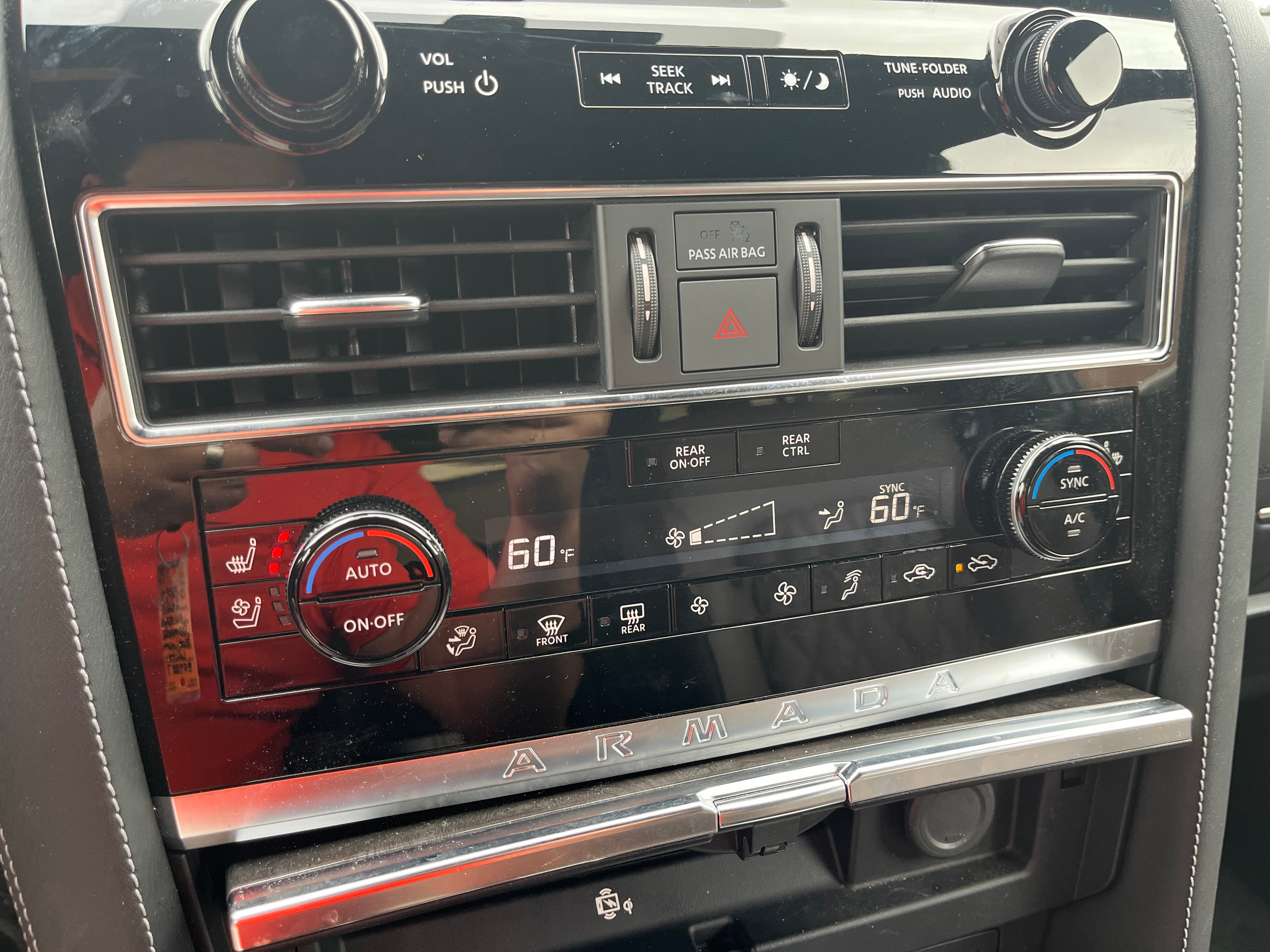 2024 Nissan Armada Platinum