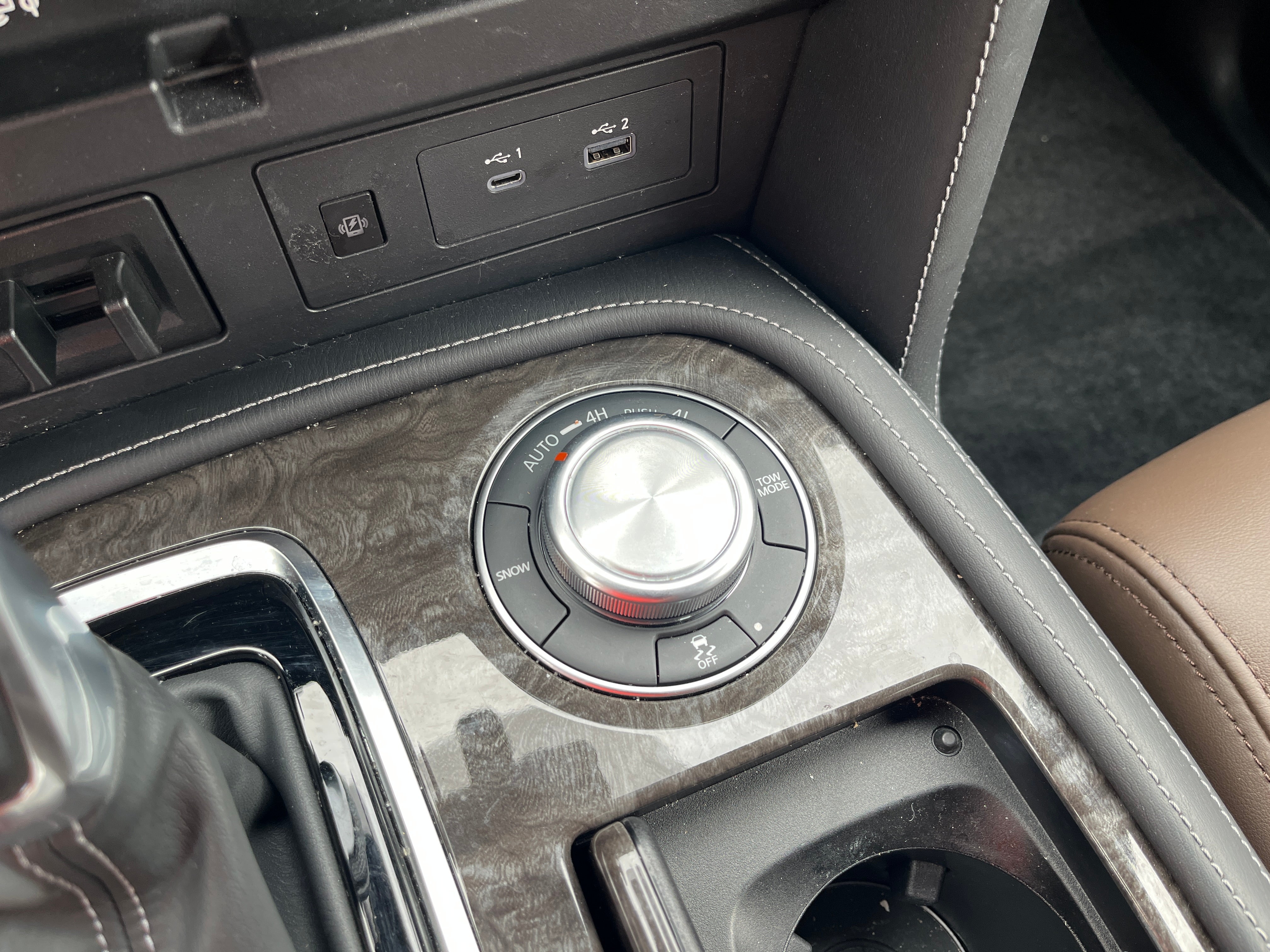 2024 Nissan Armada Platinum