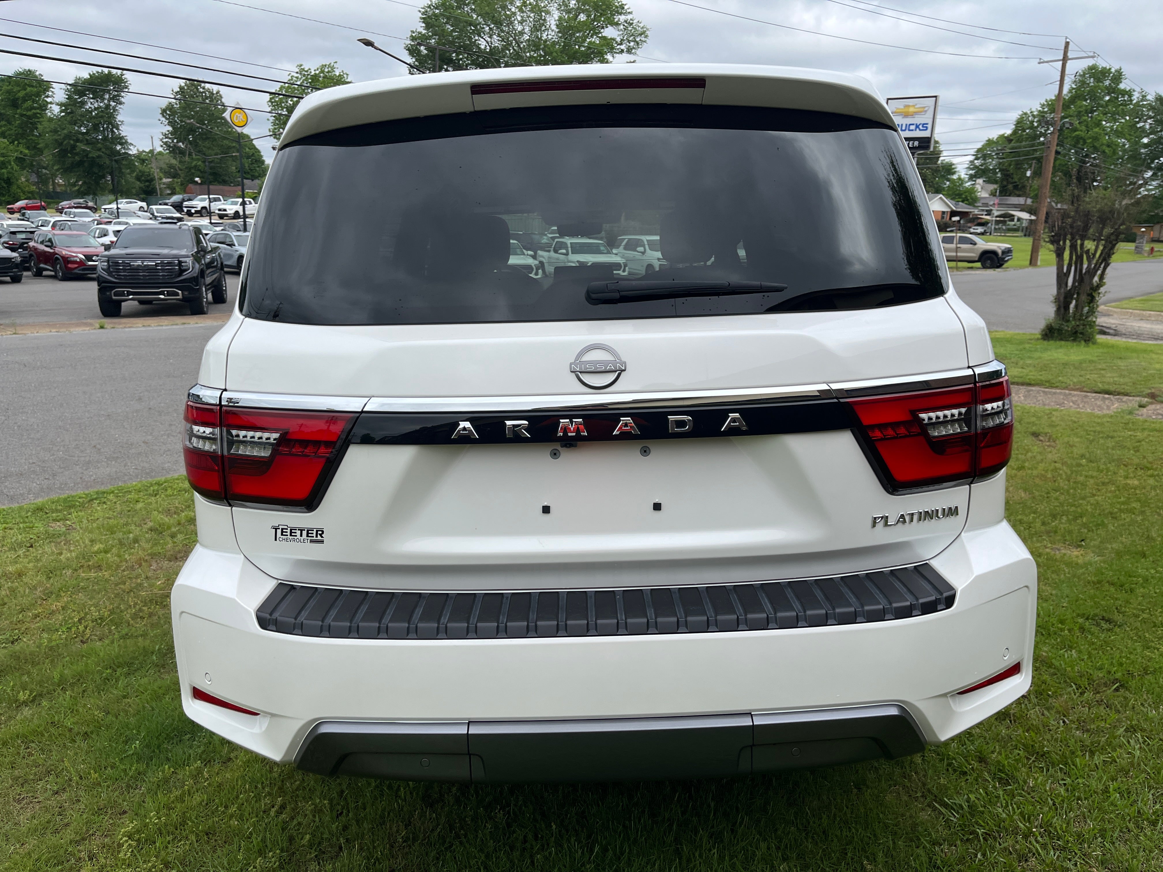 2024 Nissan Armada Platinum