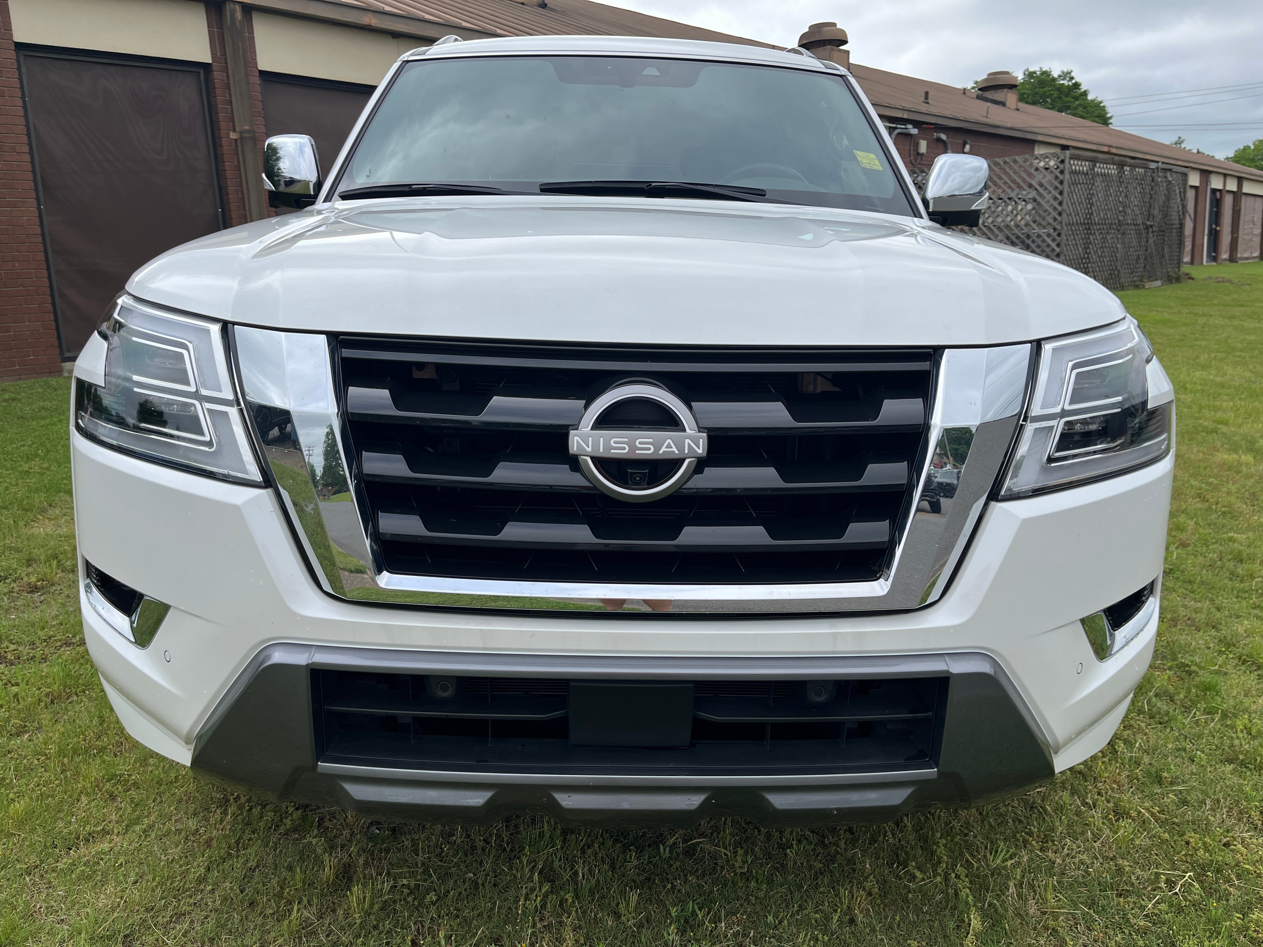 2024 Nissan Armada Platinum