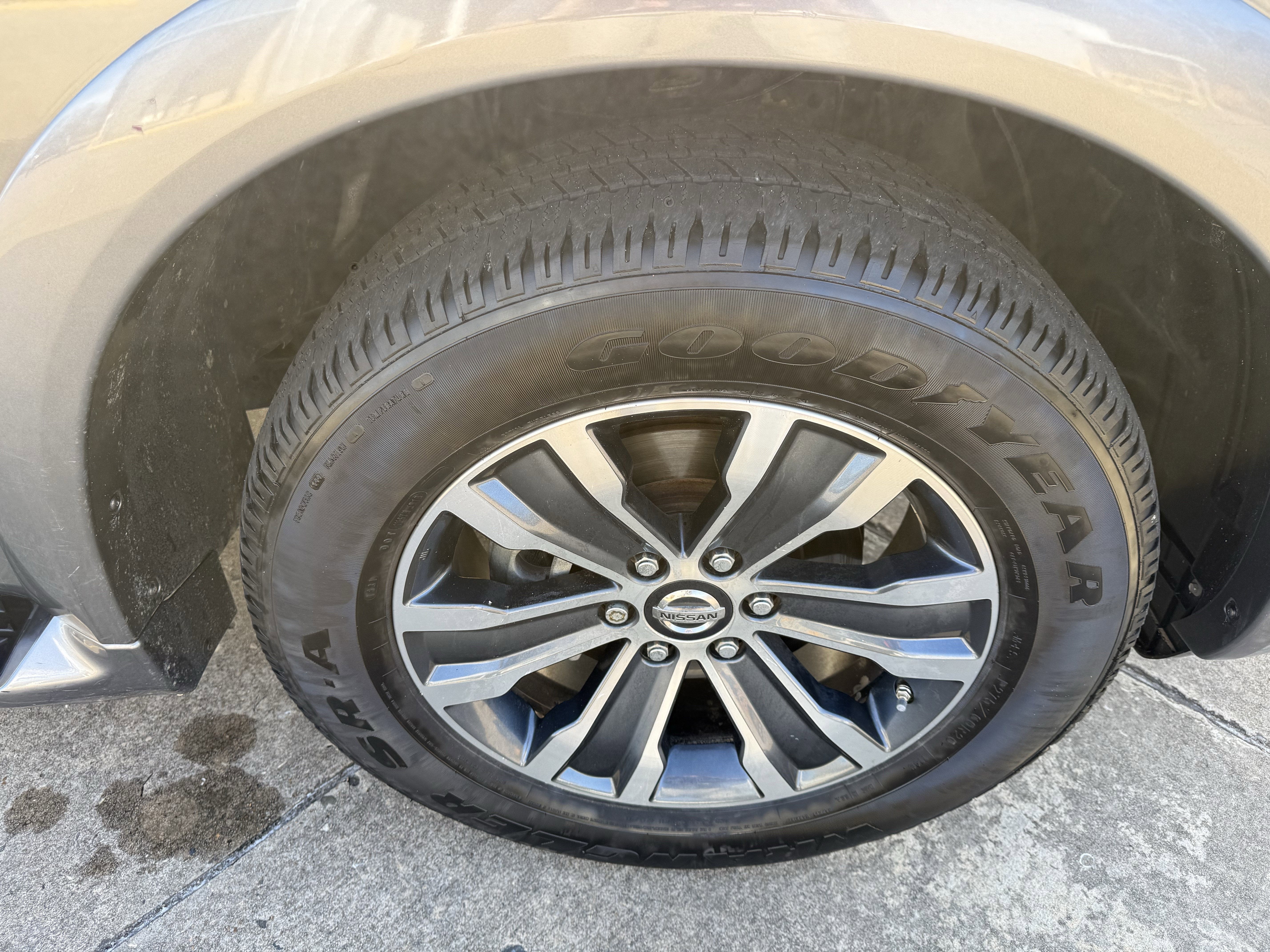 2018 Nissan Armada Base