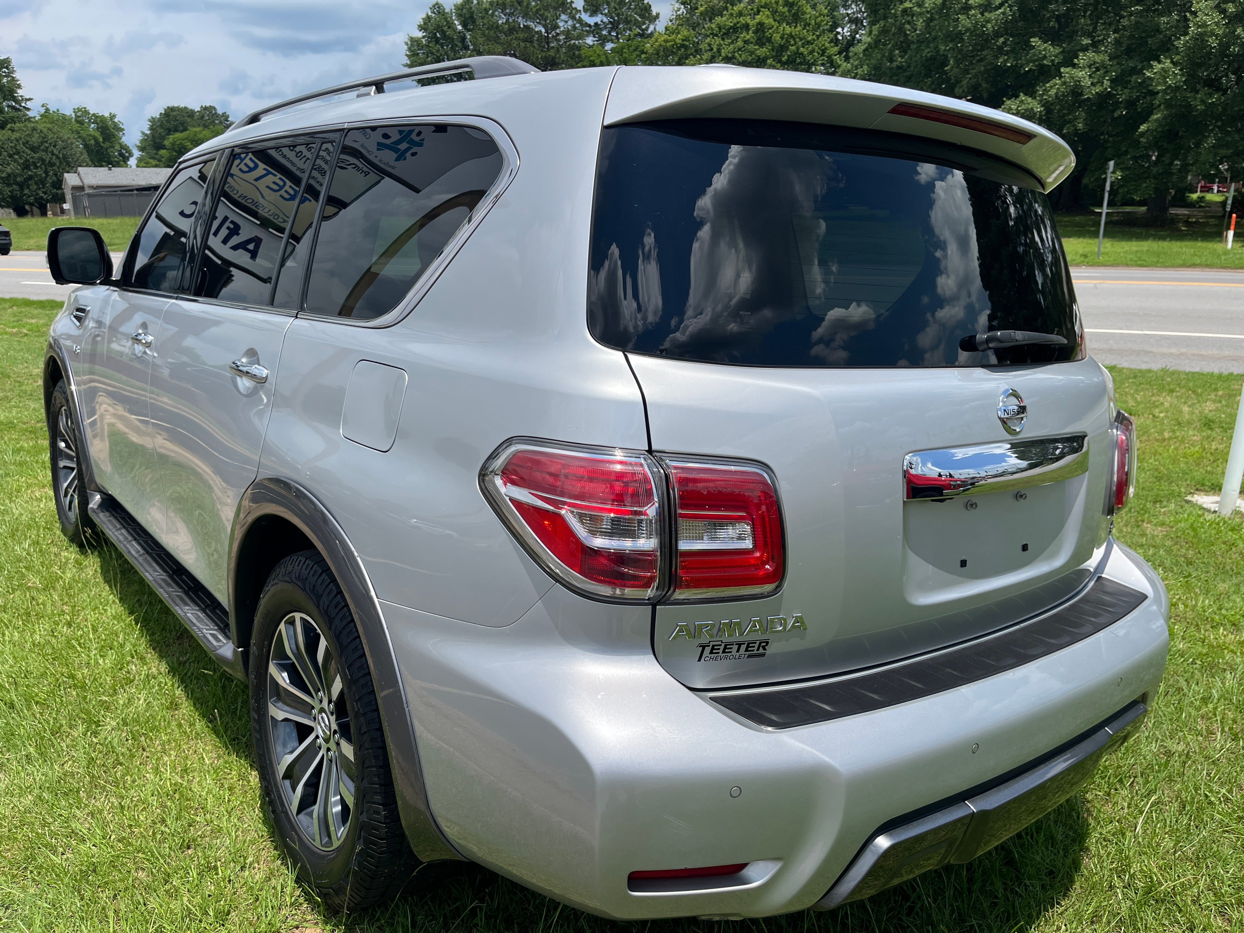 2019 Nissan Armada SL