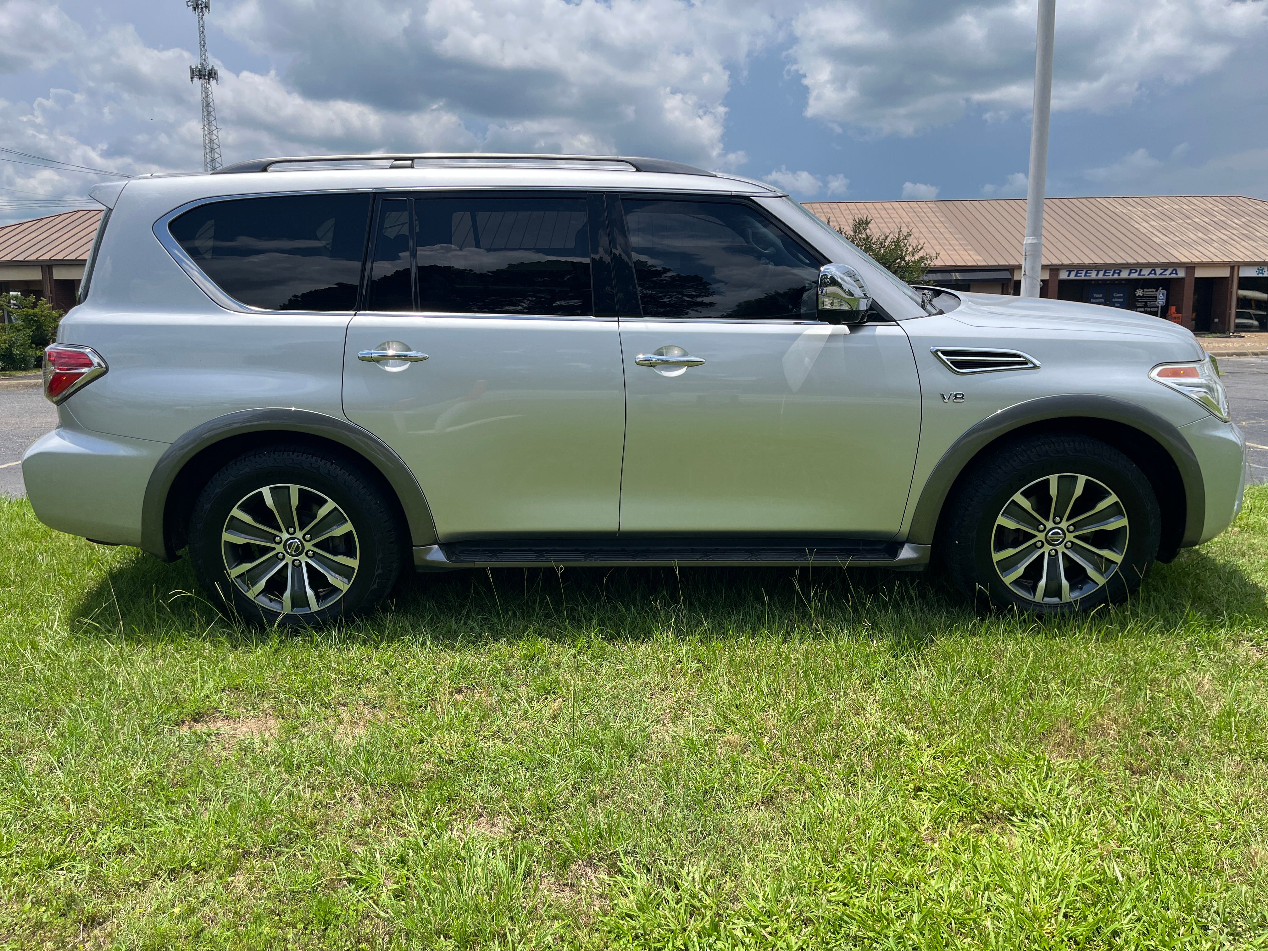 2019 Nissan Armada SL