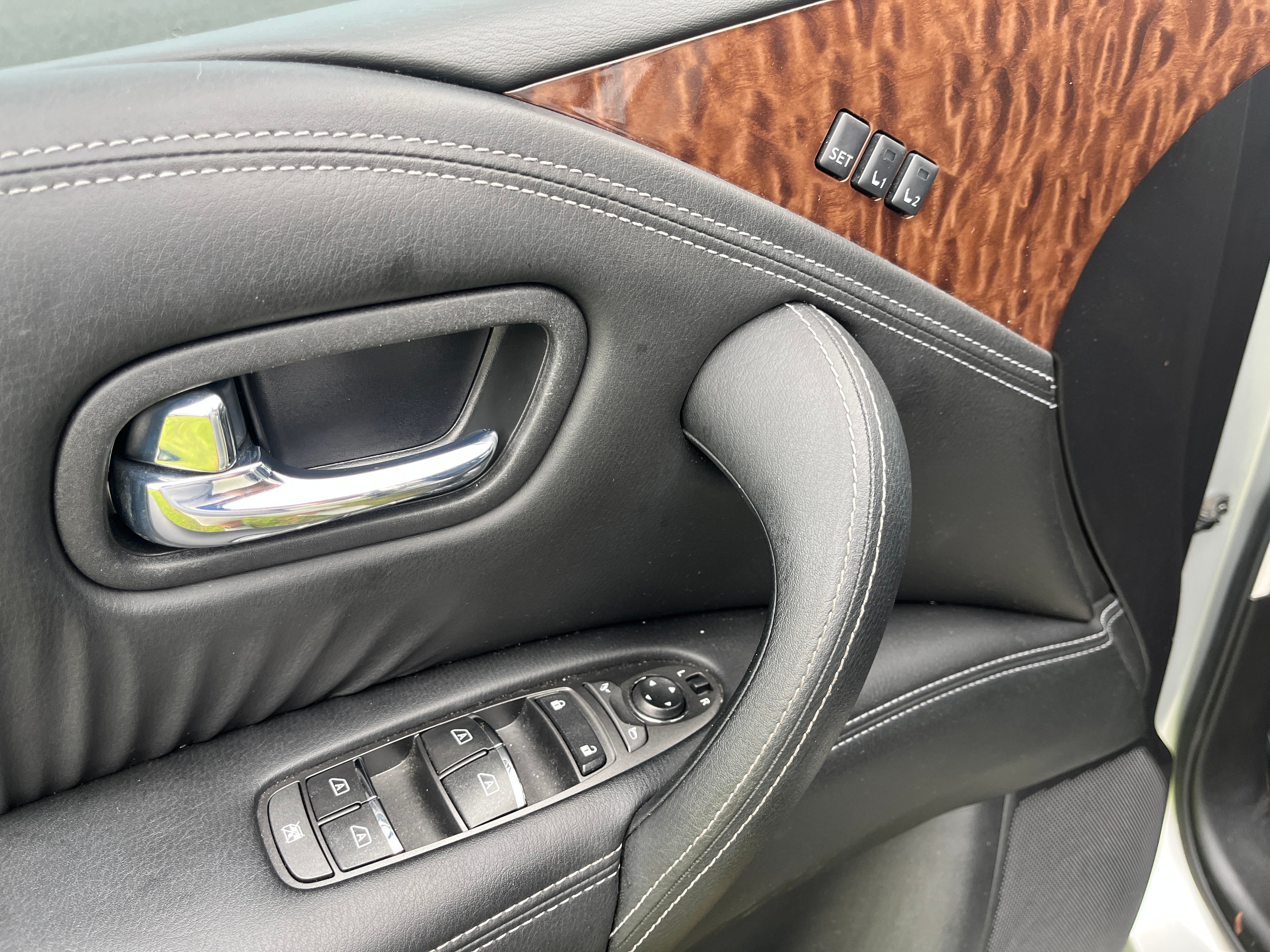 2019 Nissan Armada Platinum