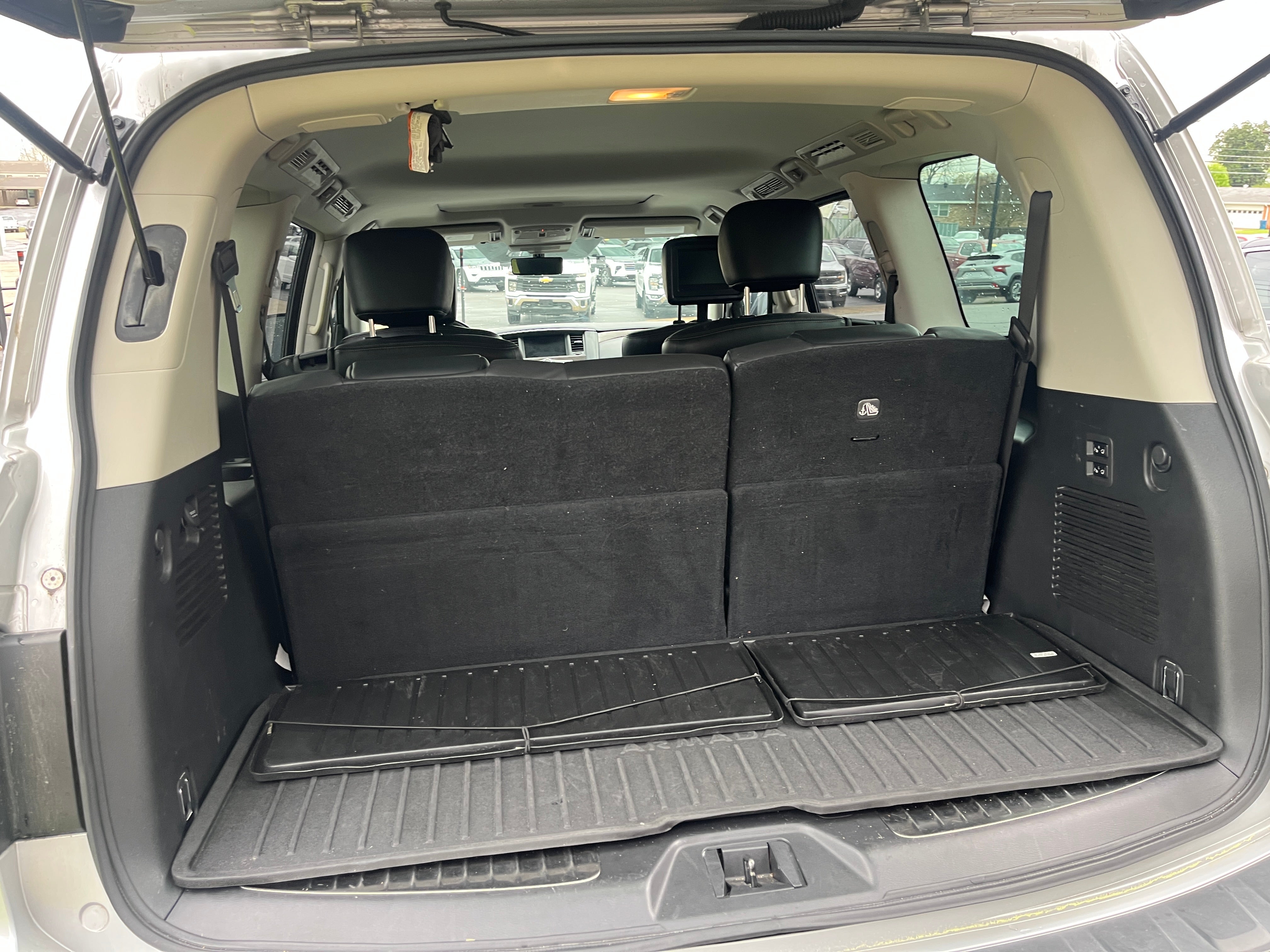 2019 Nissan Armada Platinum