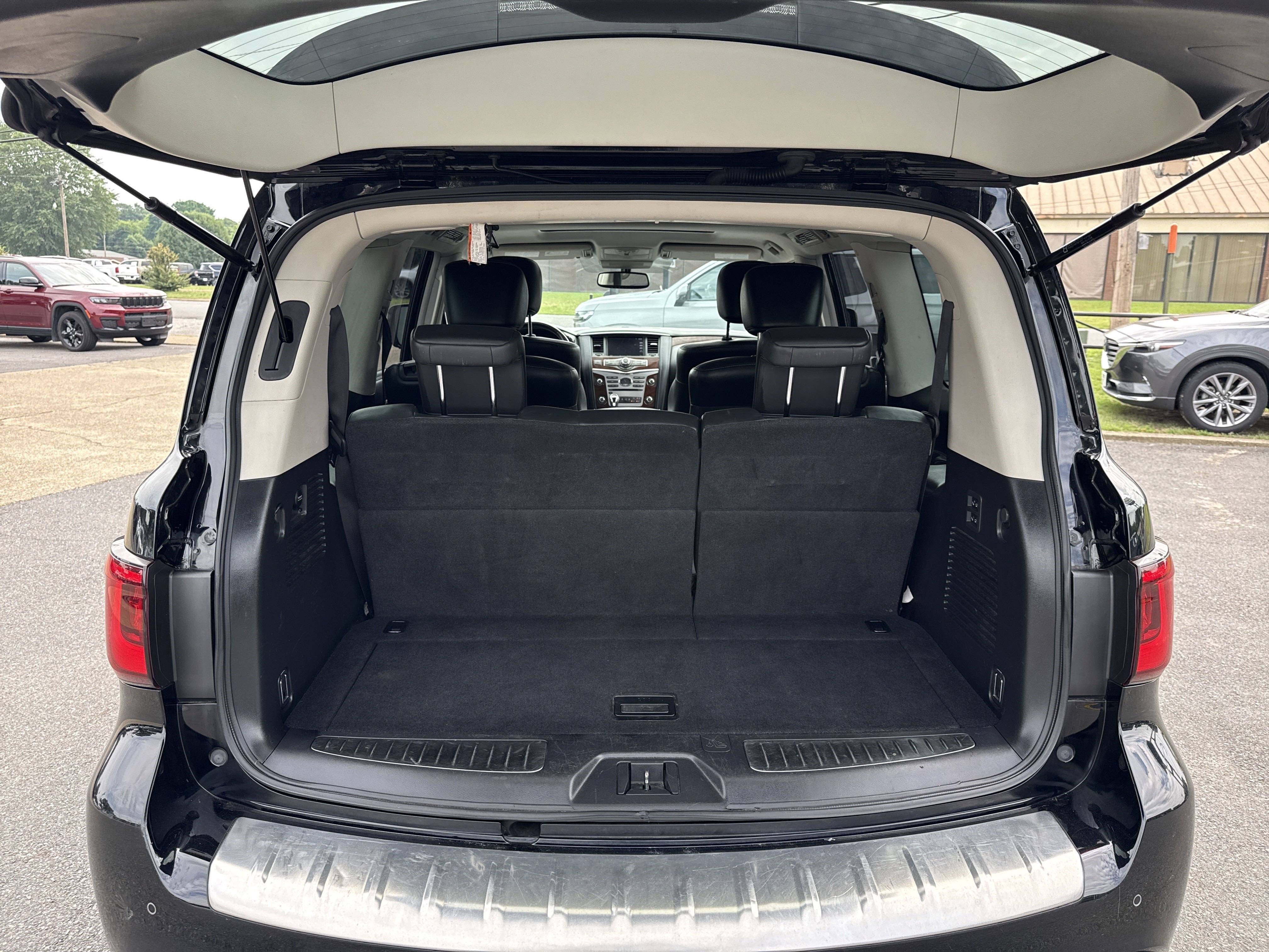 2018 INFINITI QX80 Base