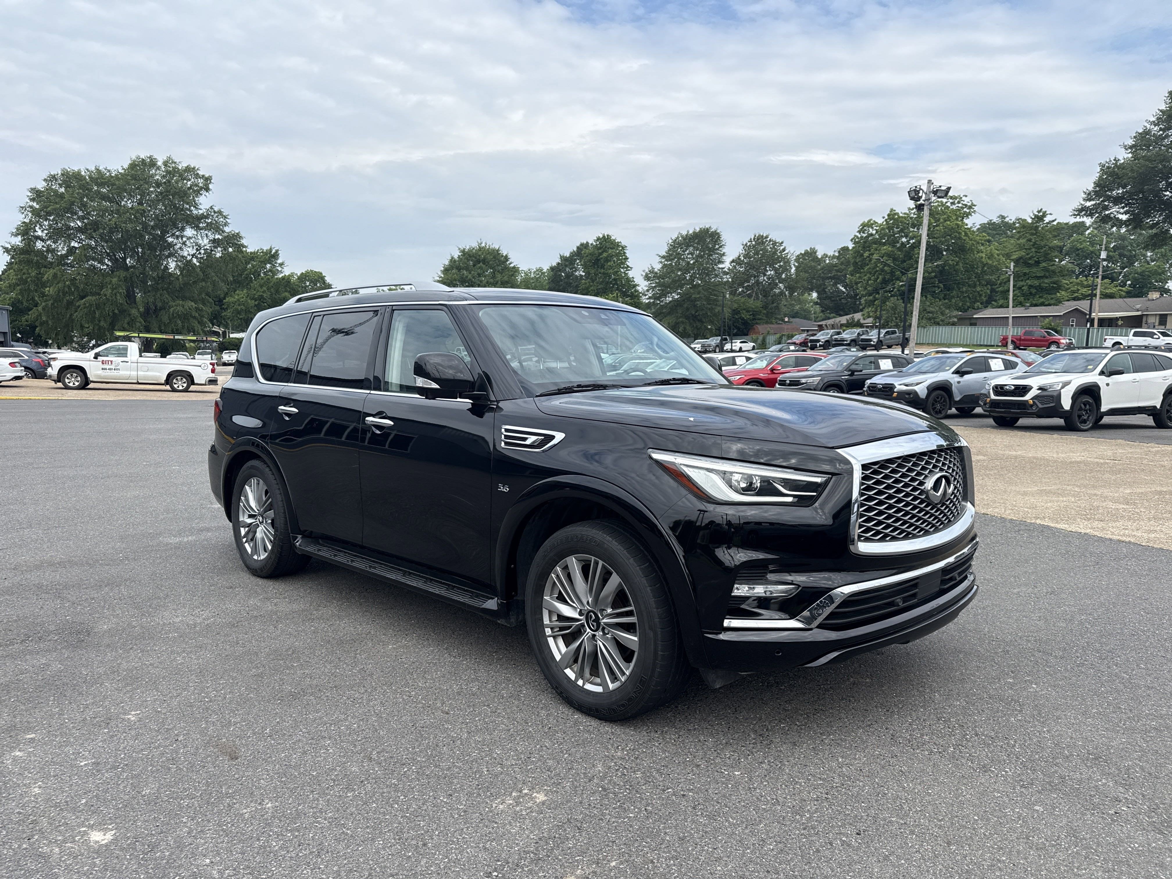 2018 INFINITI QX80 Base