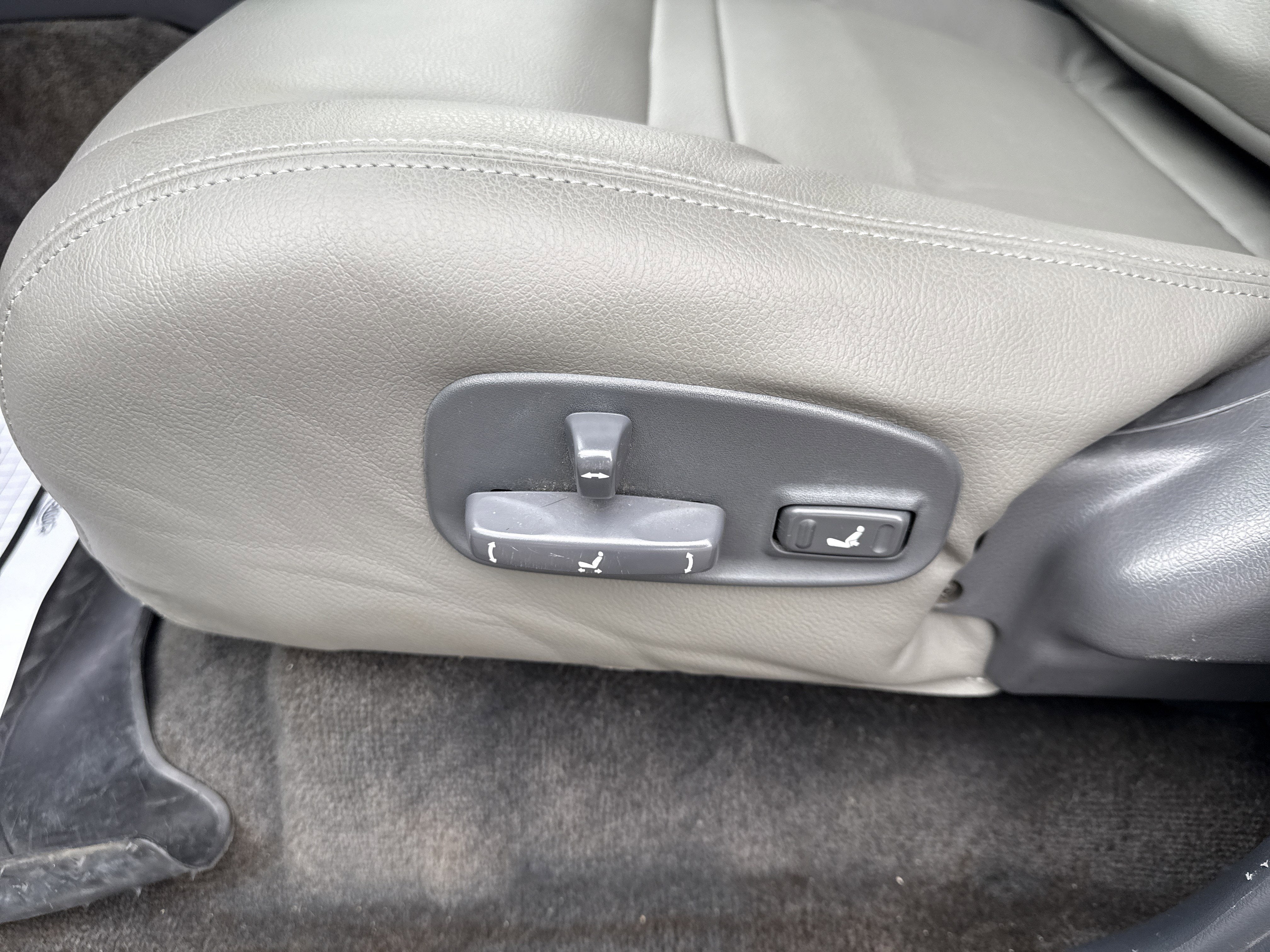 1993 Toyota Land Cruiser Base