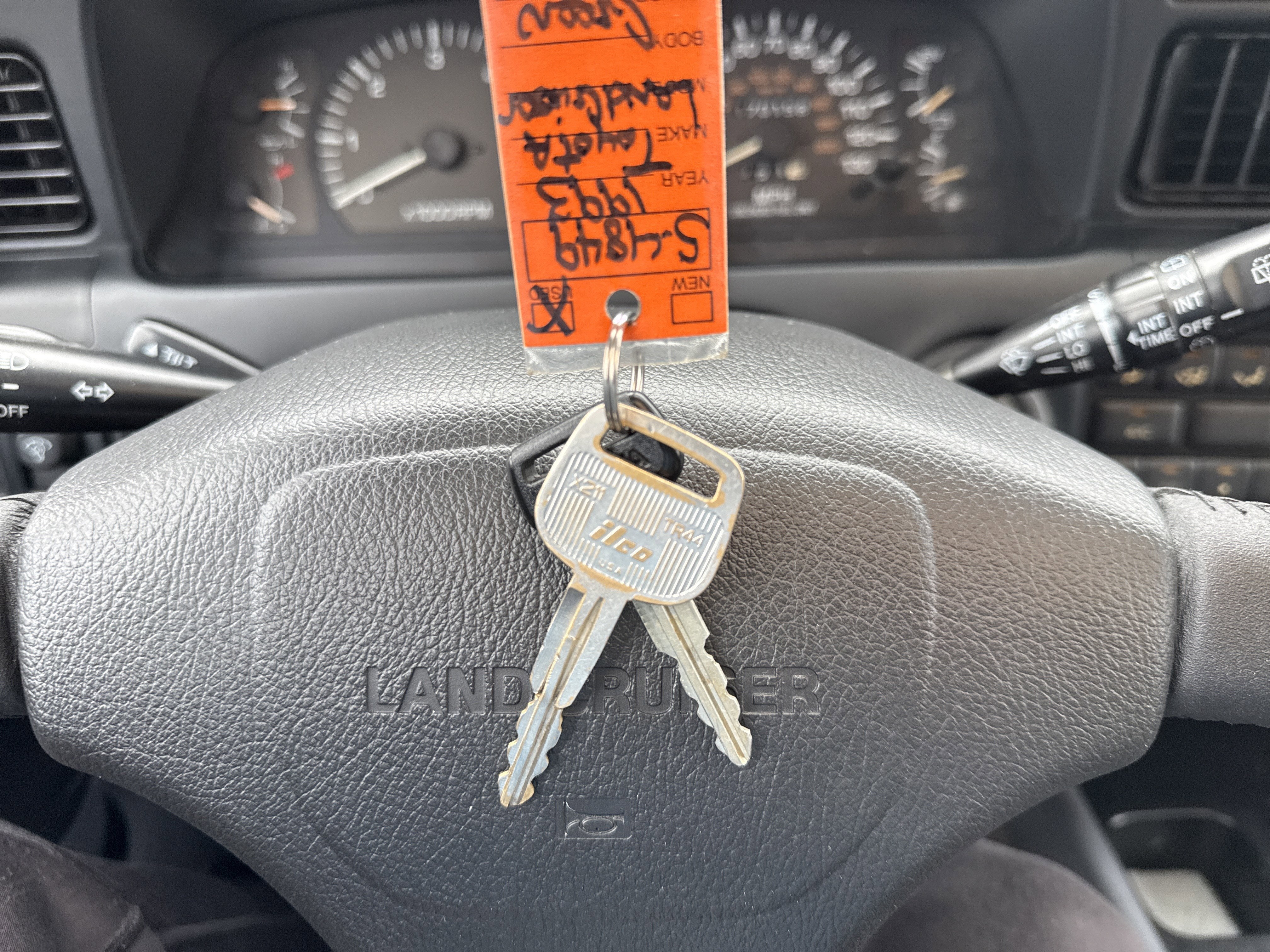 1993 Toyota Land Cruiser Base