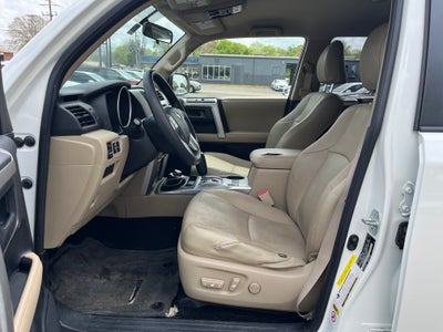 2013 Toyota 4Runner SR5