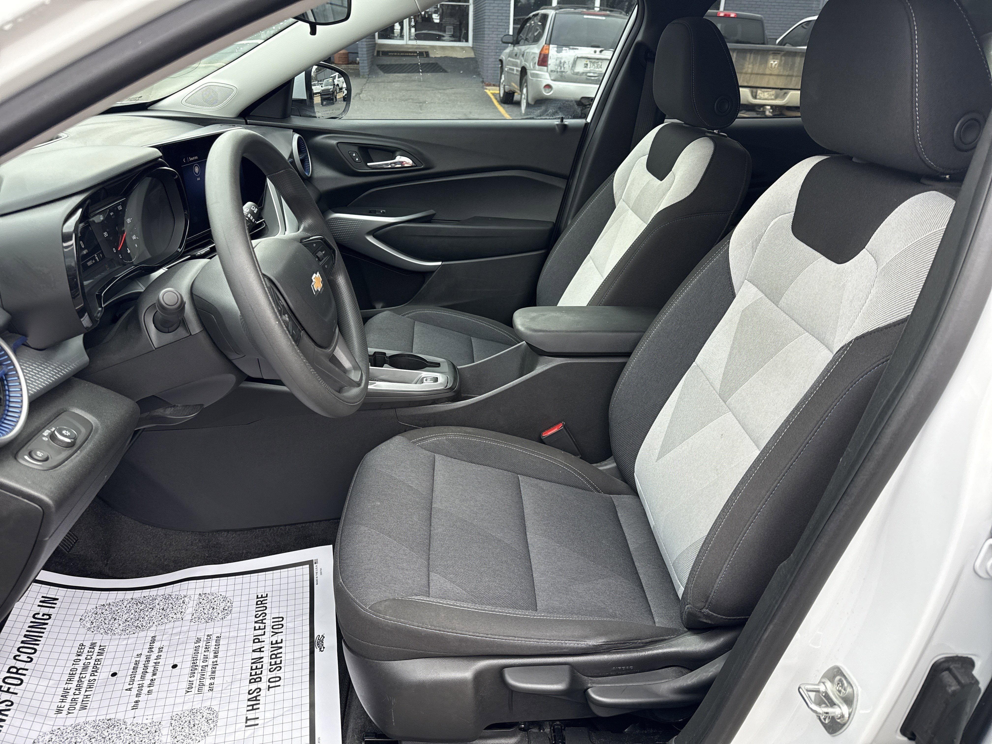 2024 Chevrolet Trax Base