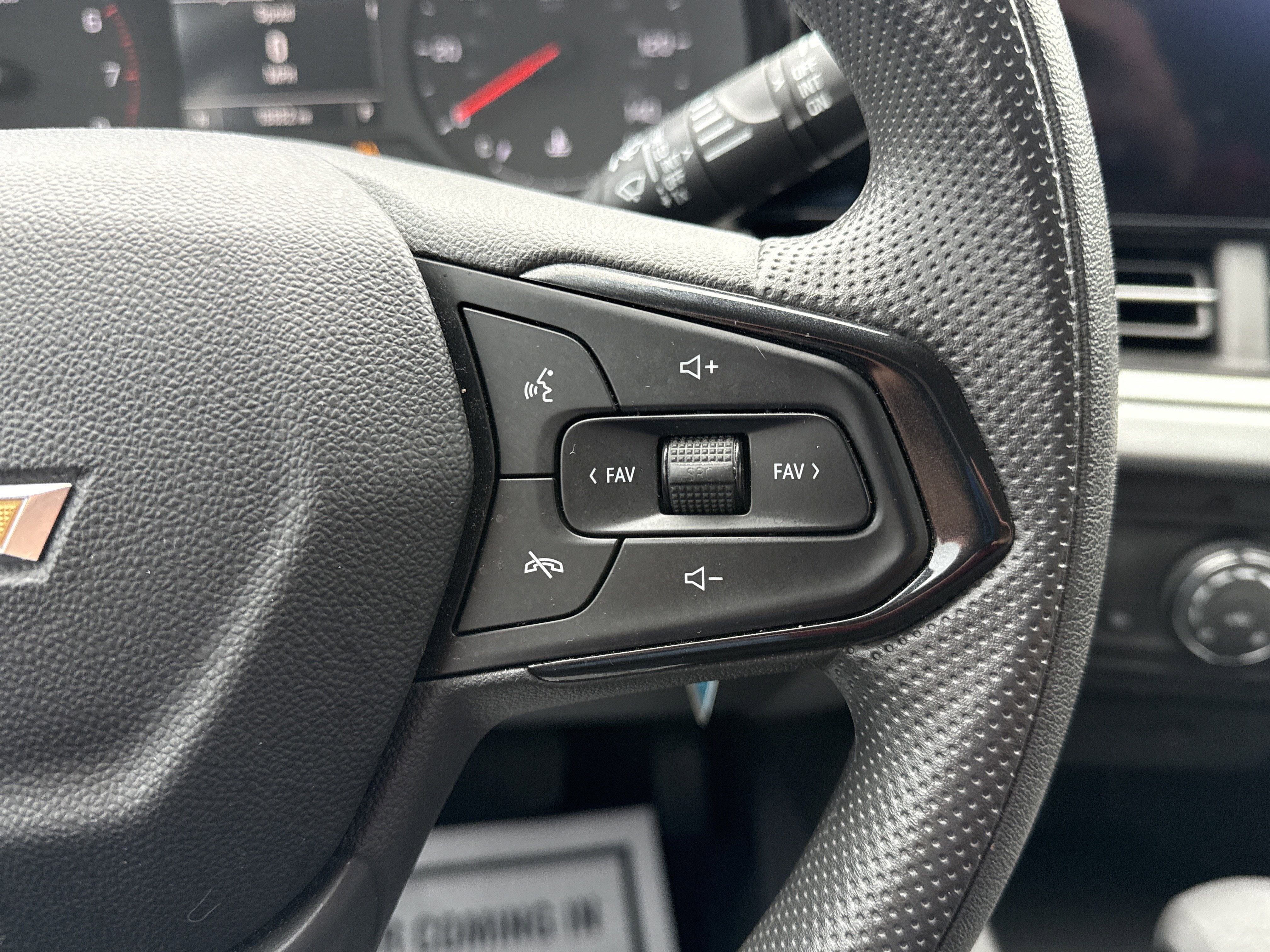 2024 Chevrolet Trax Base