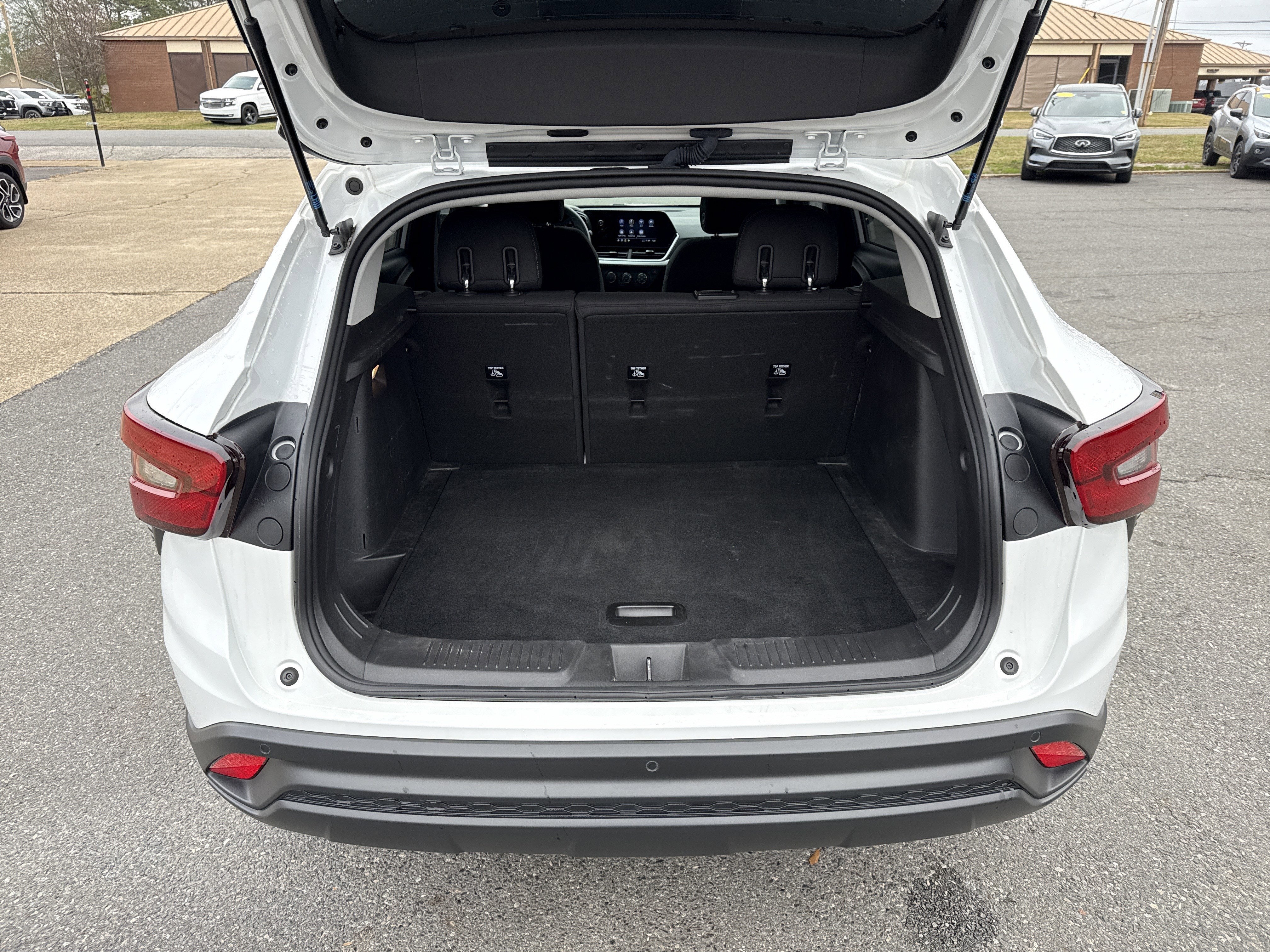 2024 Chevrolet Trax Base