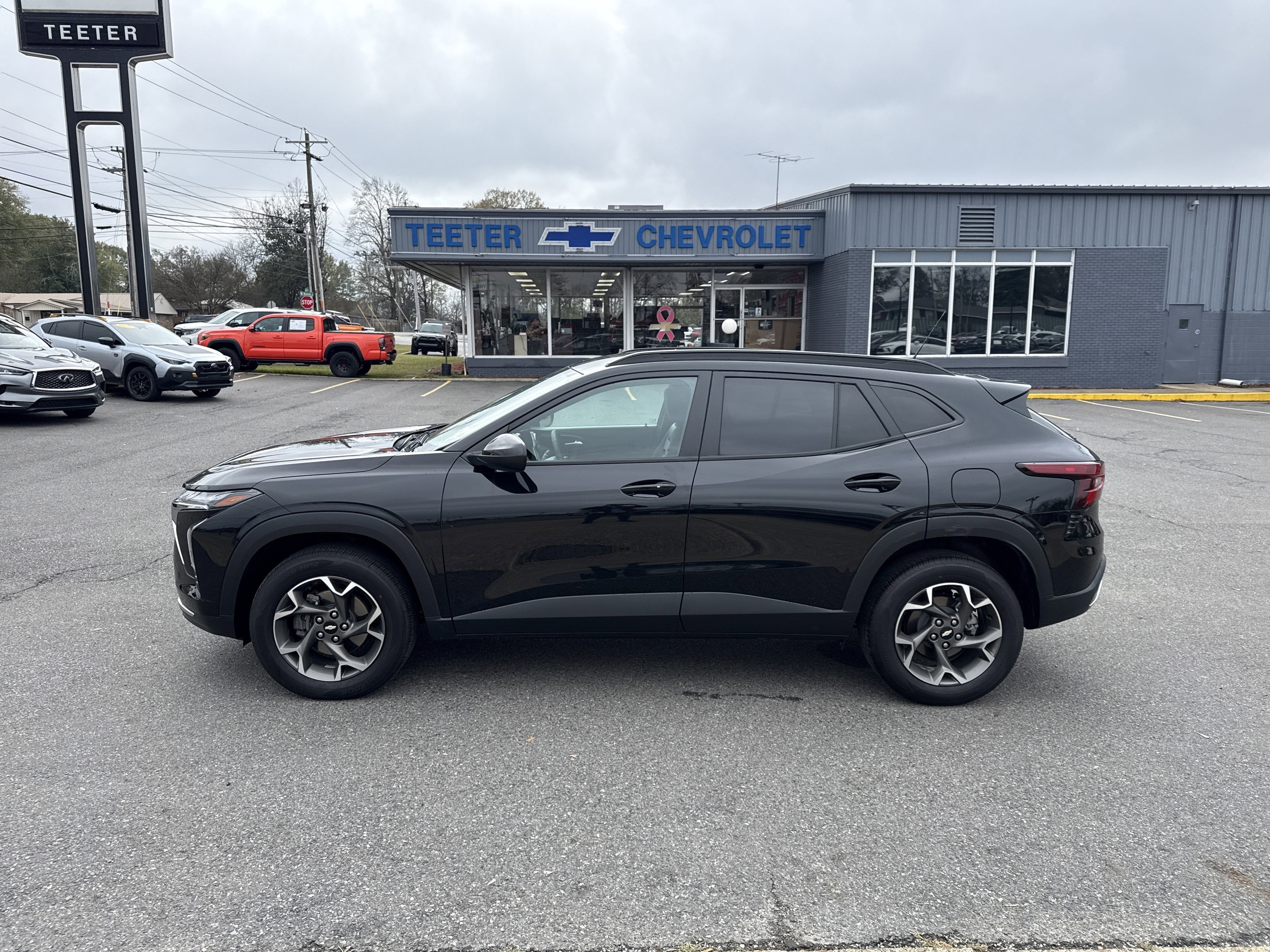 2024 Chevrolet Trax LT