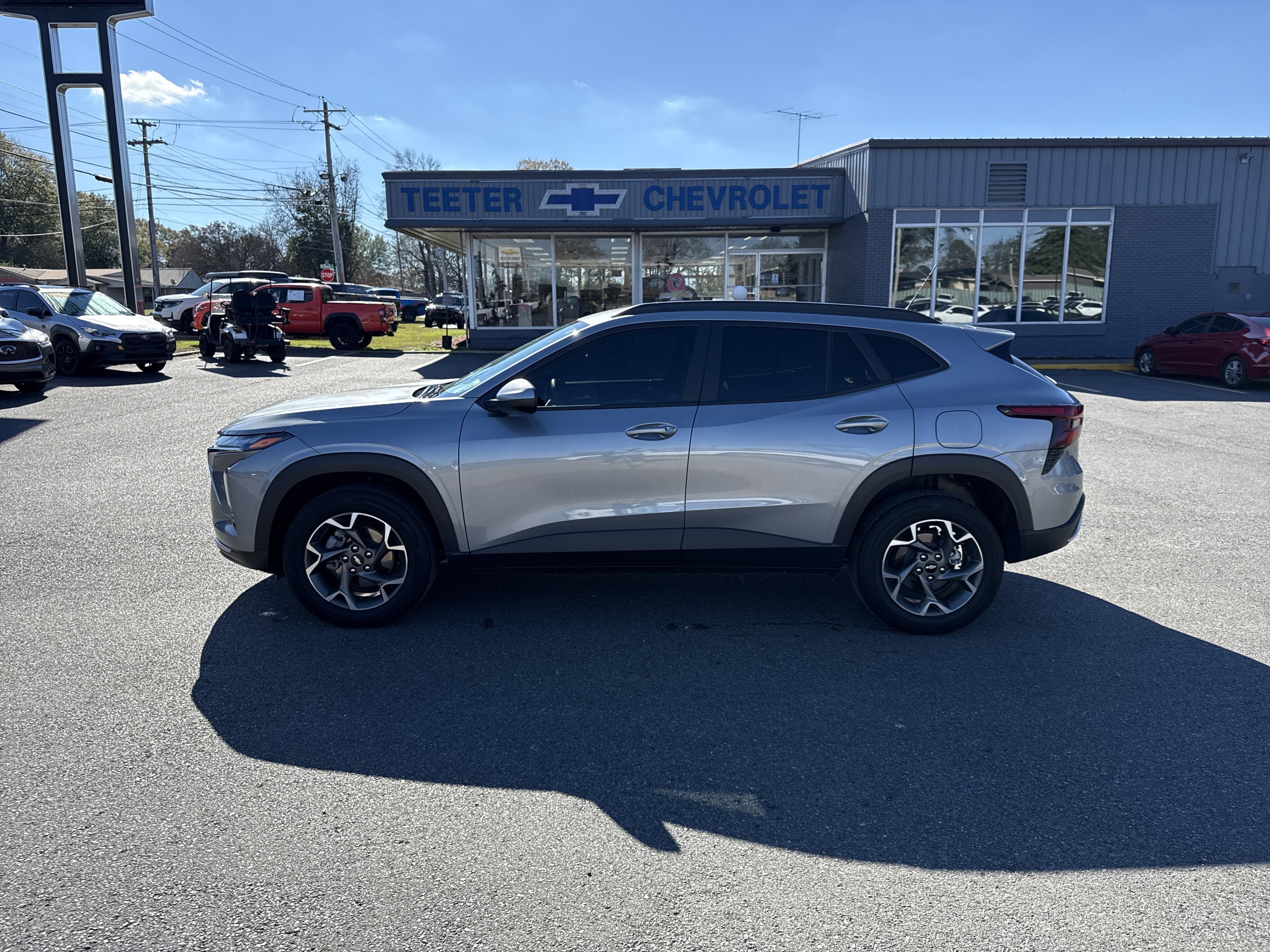 2025 Chevrolet Trax LT