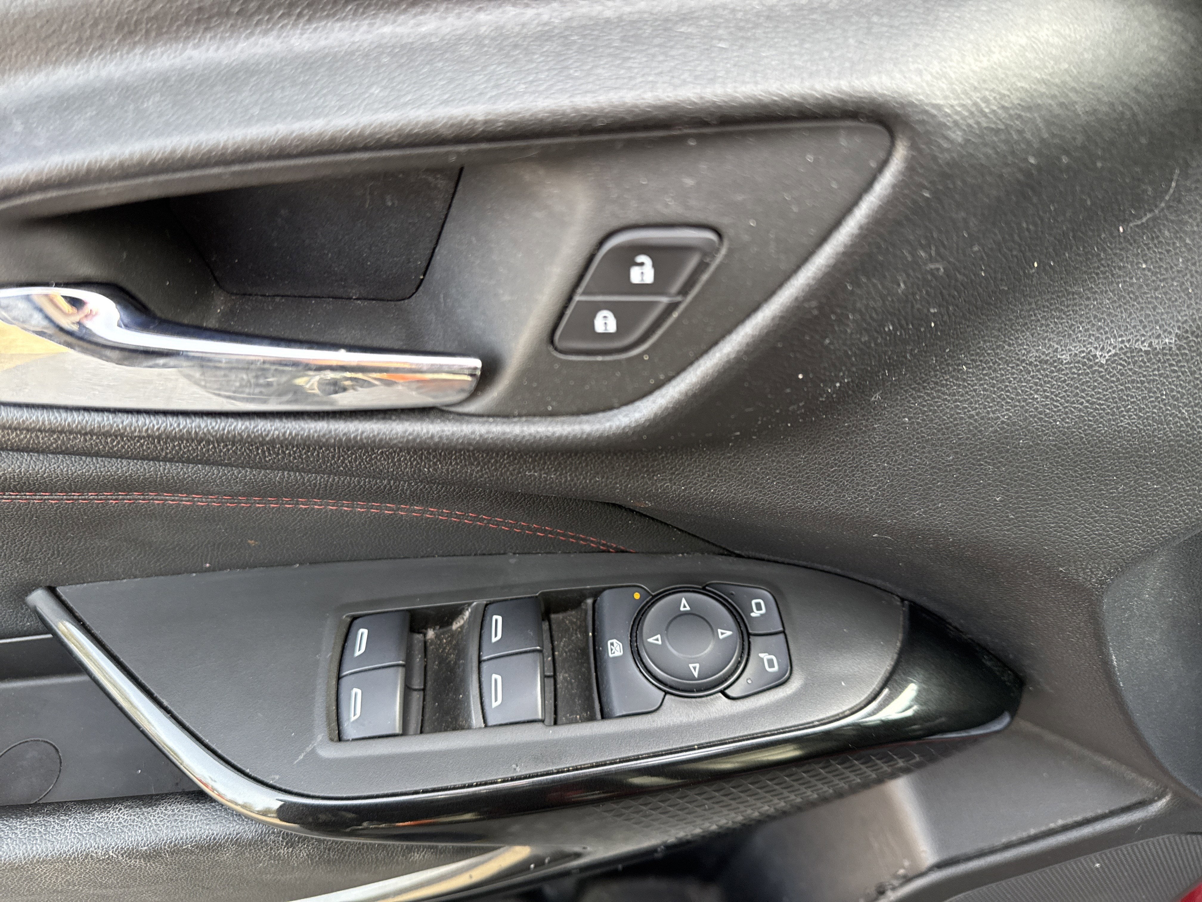 2024 Chevrolet Trax Base