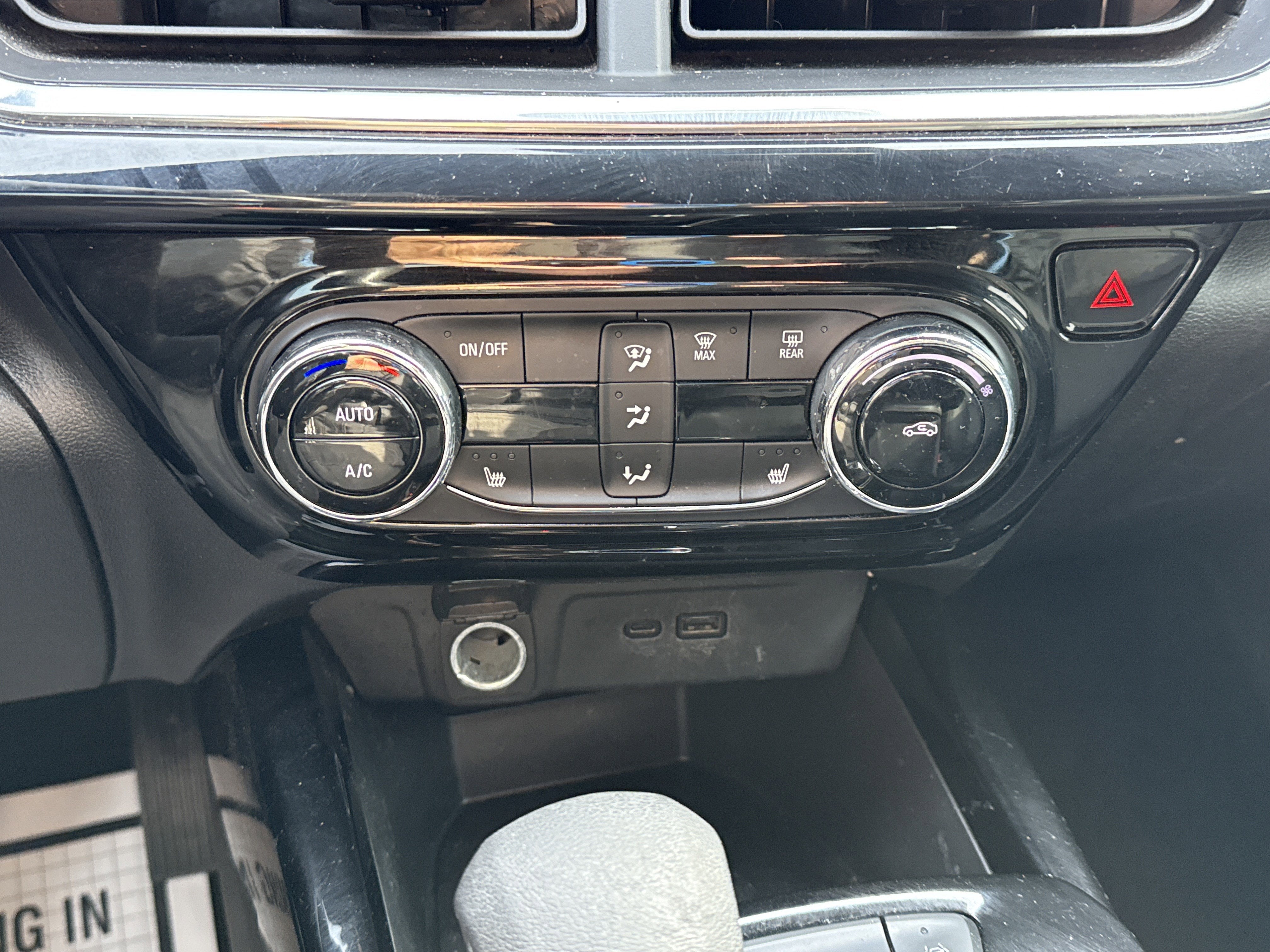 2024 Chevrolet Trax Base