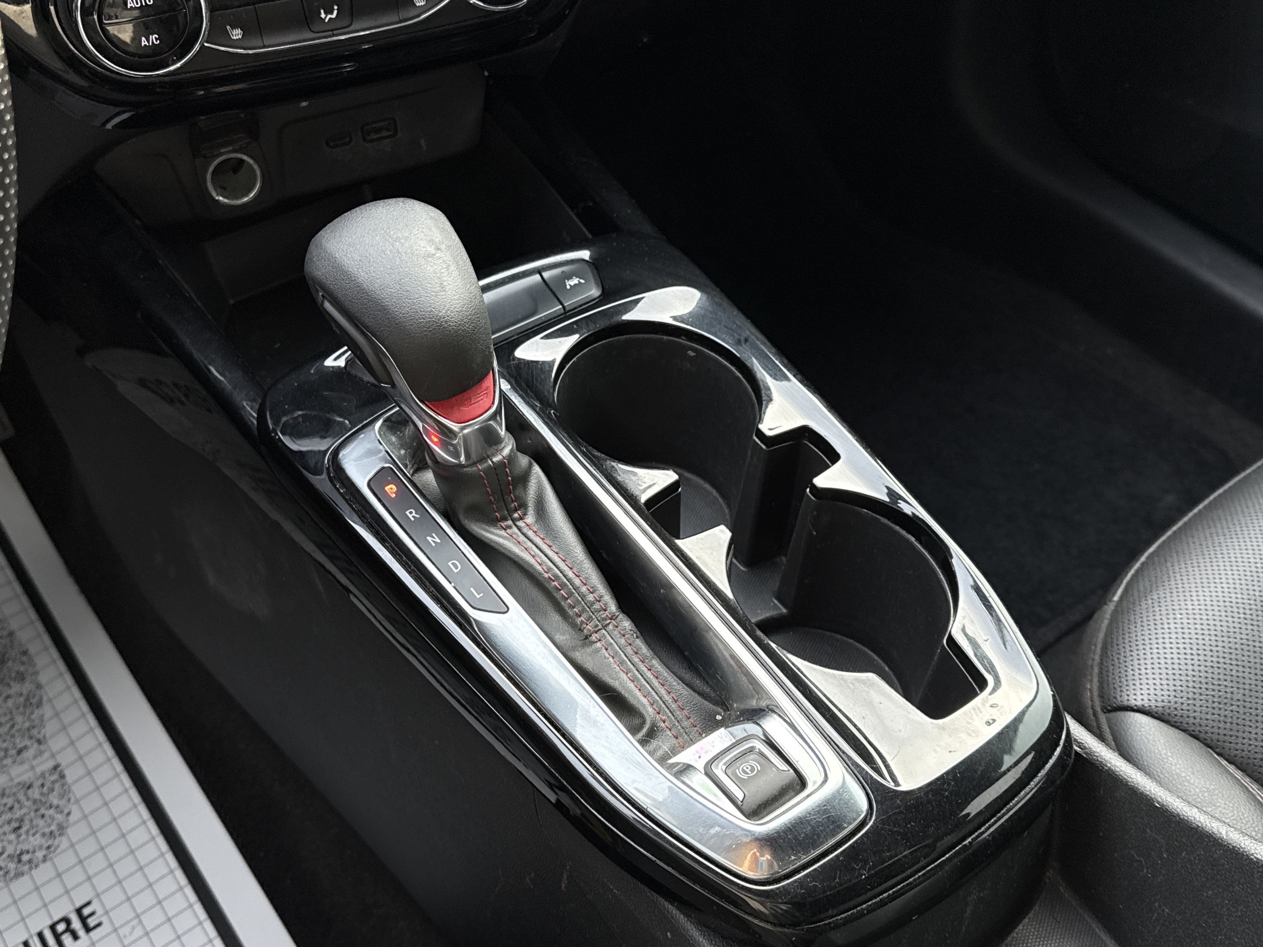 2024 Chevrolet Trax Base