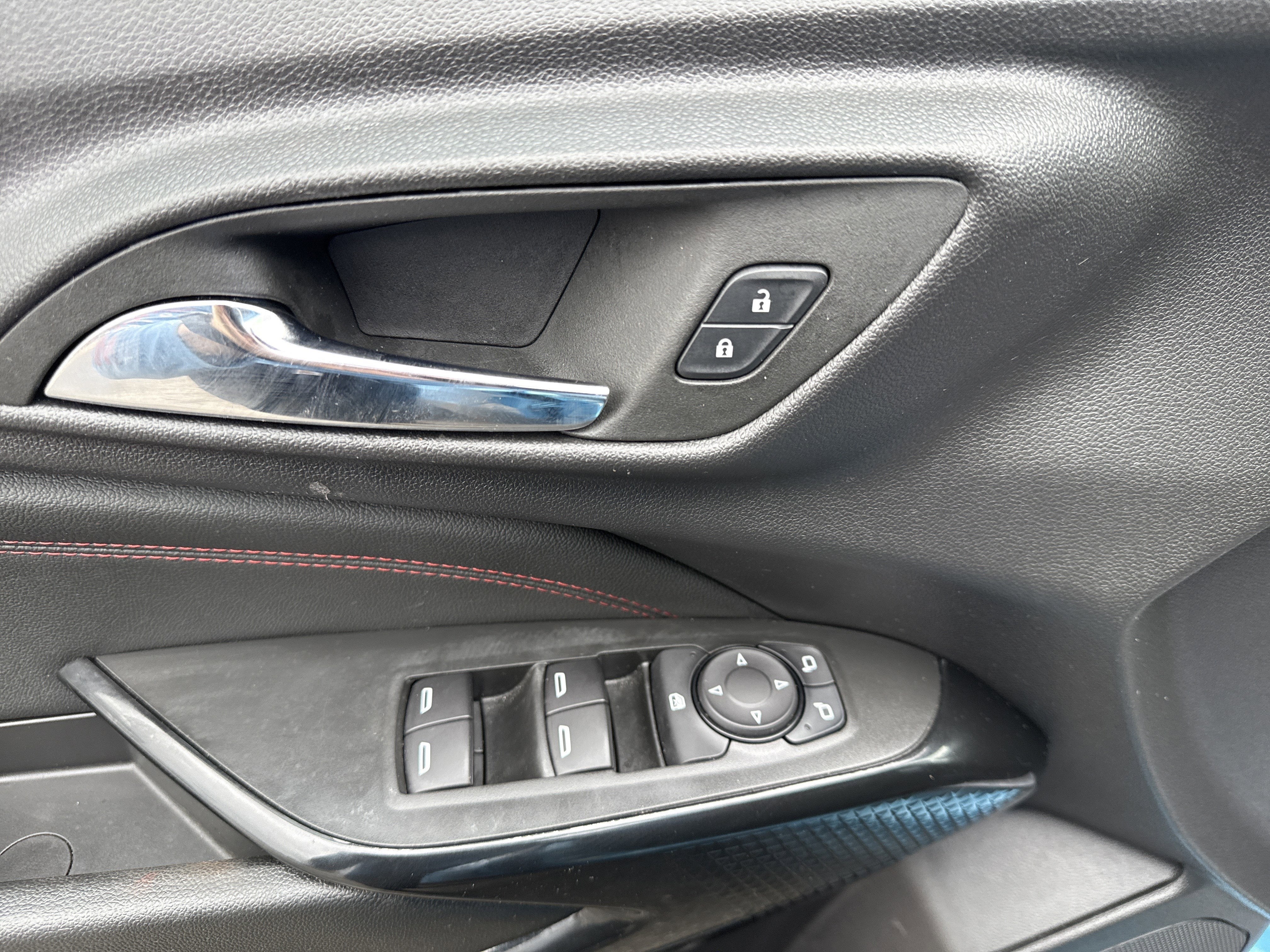 2025 Chevrolet Trax Base