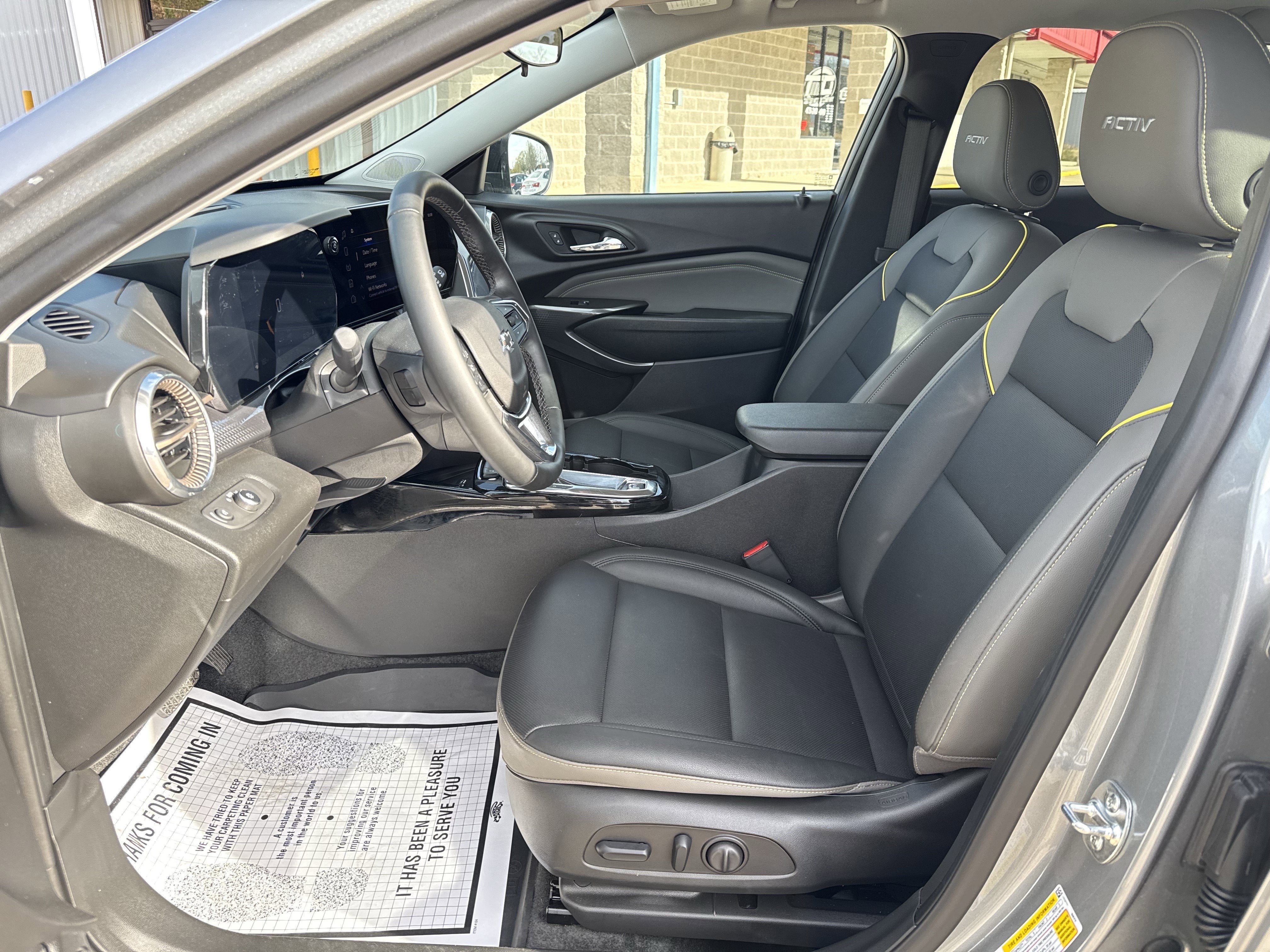 2025 Chevrolet Trax Base