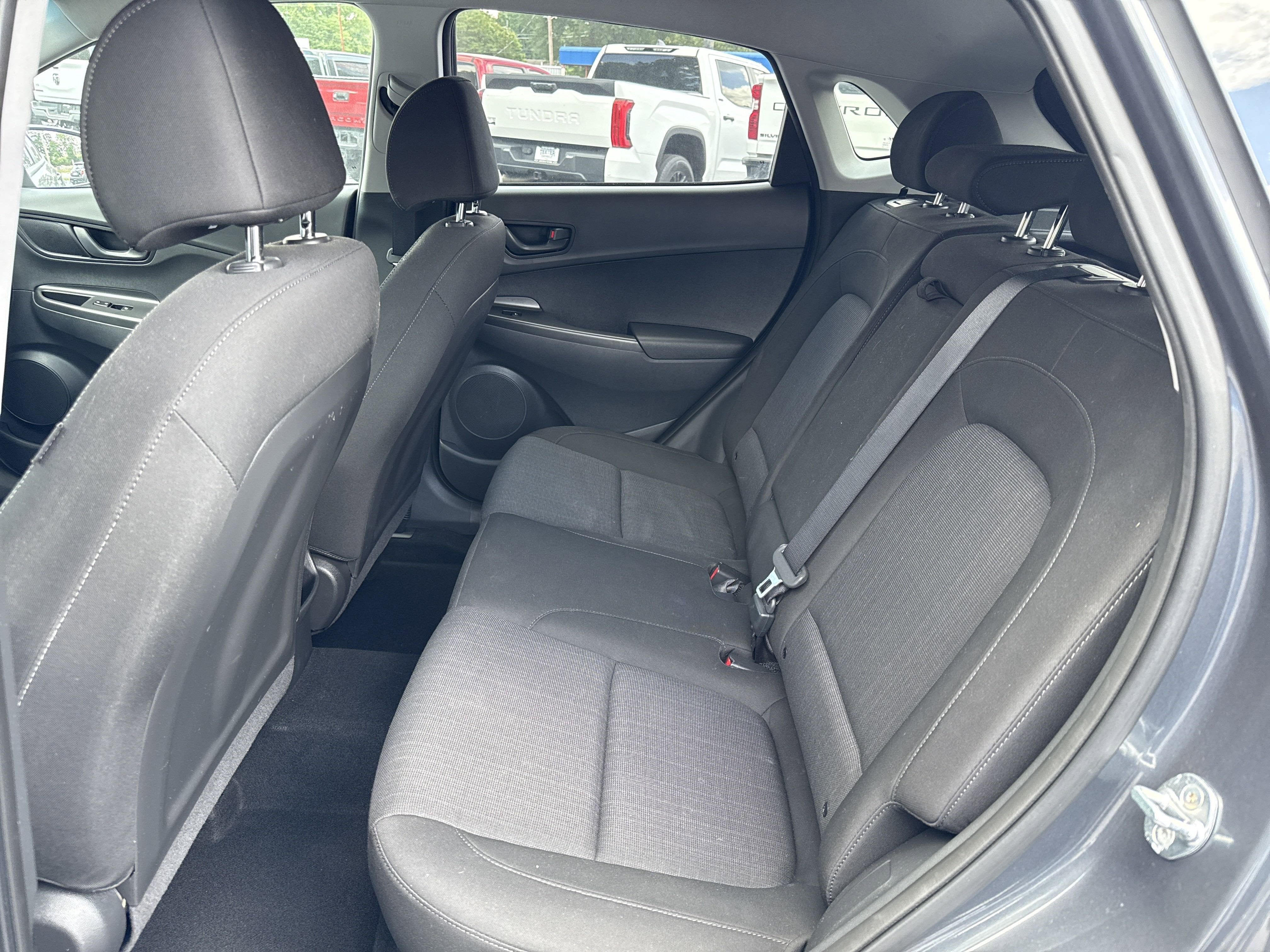 2023 Hyundai Kona Base