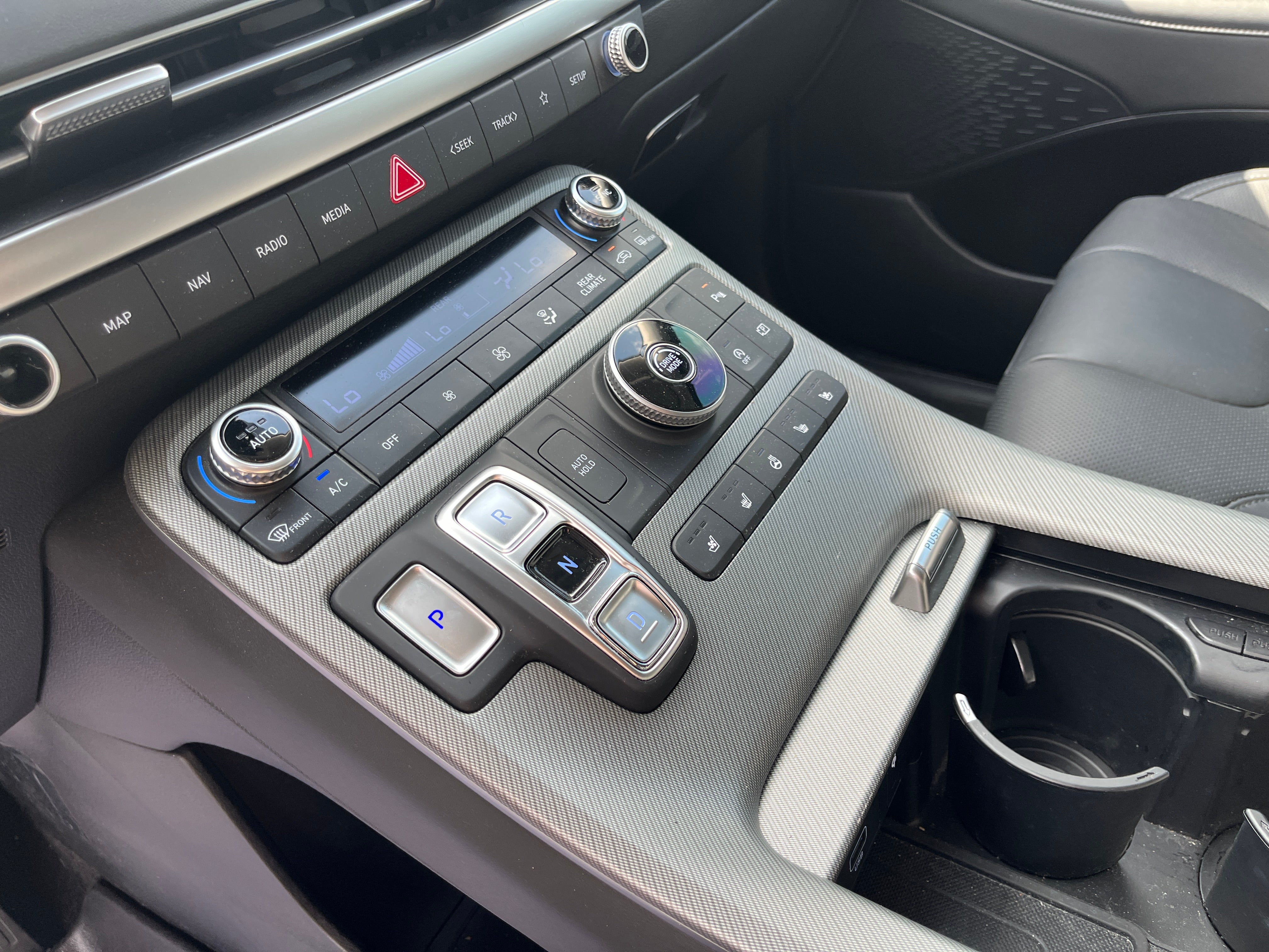 2025 Hyundai Palisade SEL Premium 8P