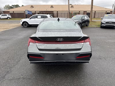 2025 Hyundai Elantra SEL Convenience