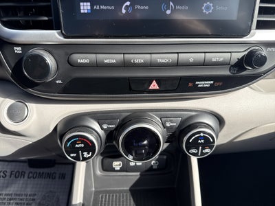 2024 Hyundai Venue Base