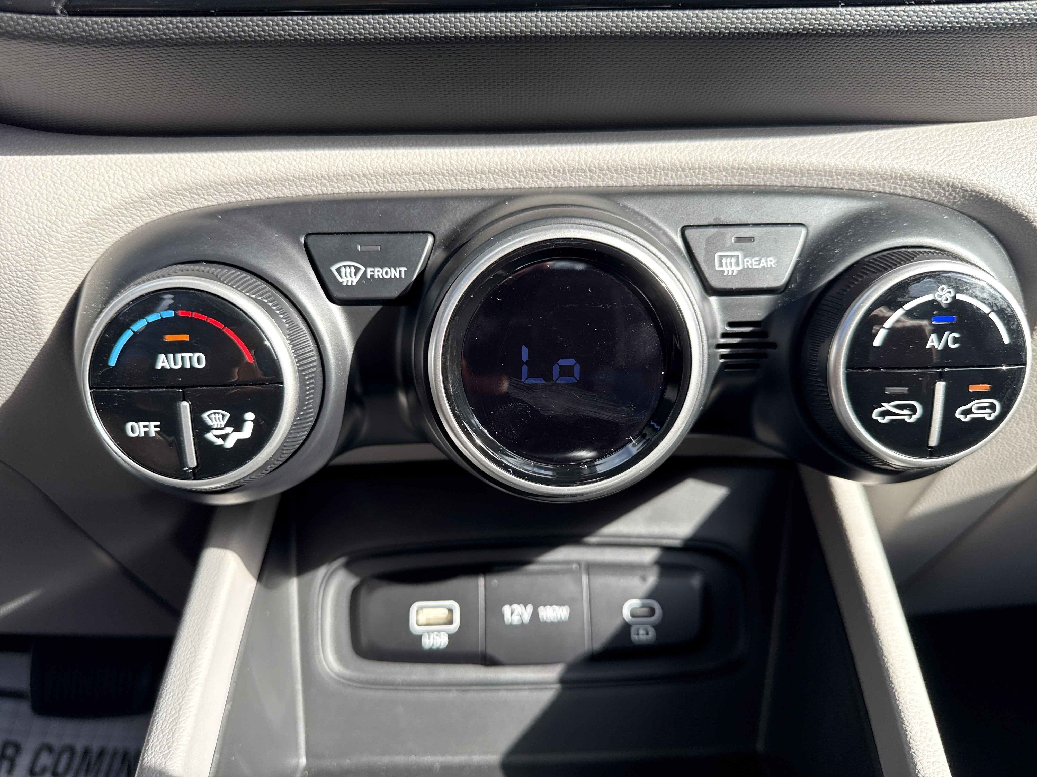 2024 Hyundai Venue Base