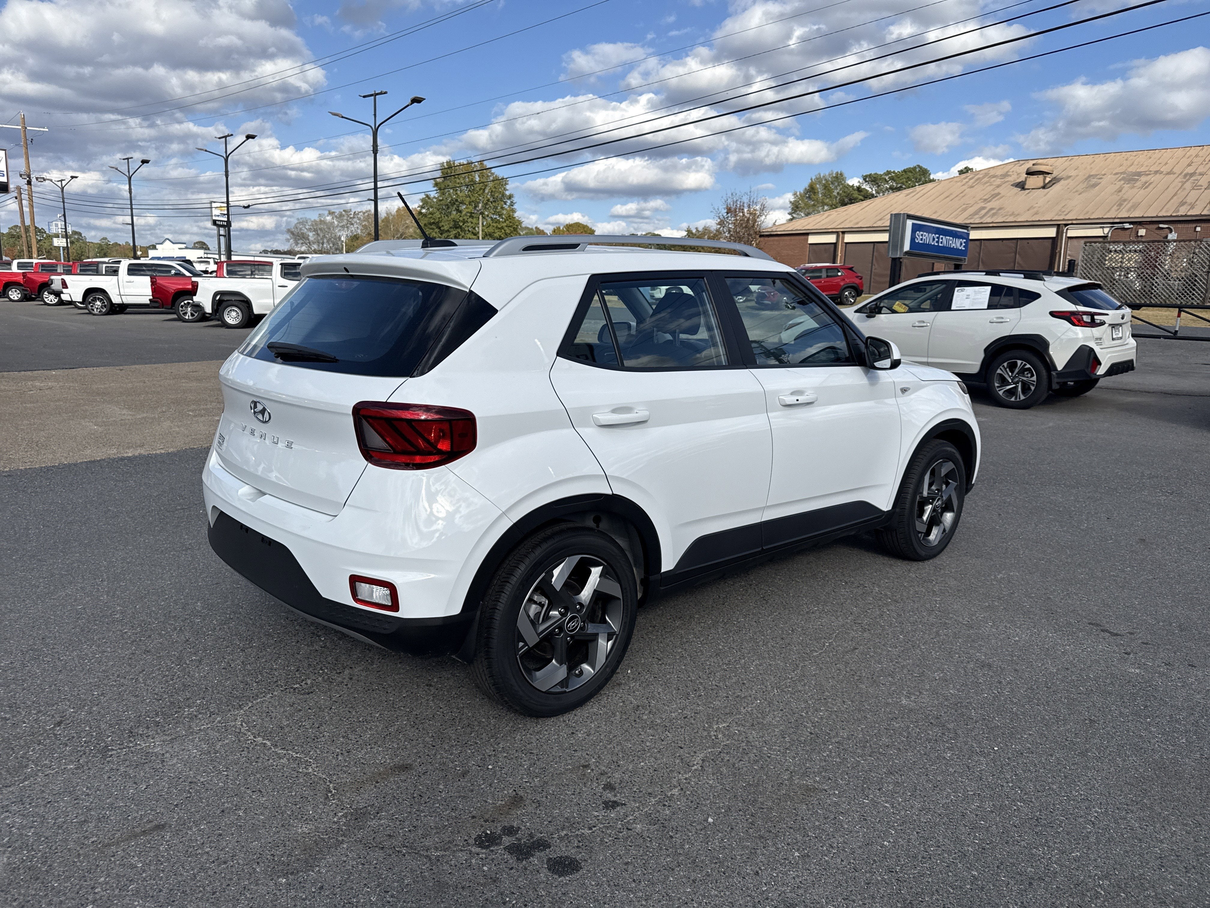 2024 Hyundai Venue Base