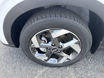 2024 Hyundai Venue Base