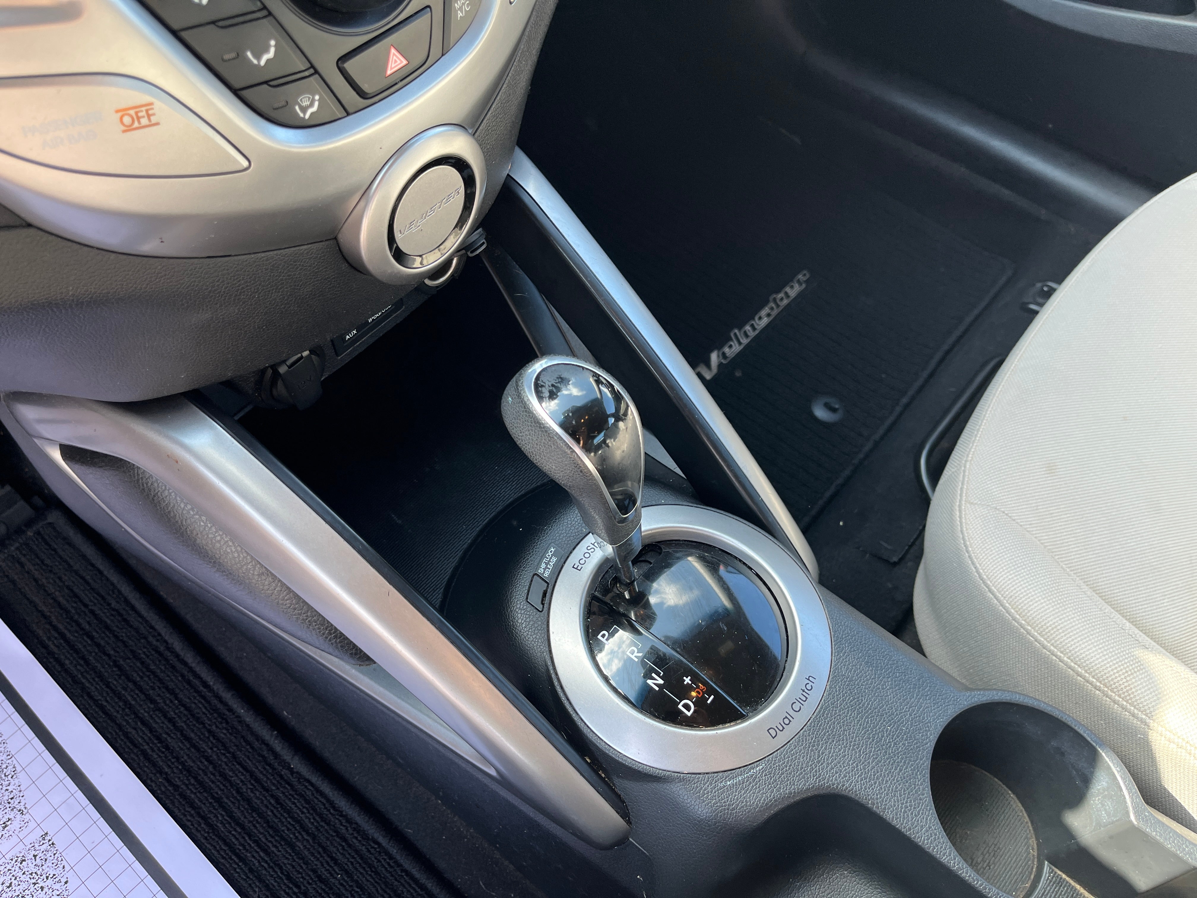 2014 Hyundai Veloster Base
