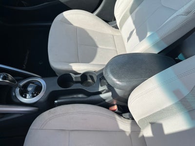 2014 Hyundai Veloster Base