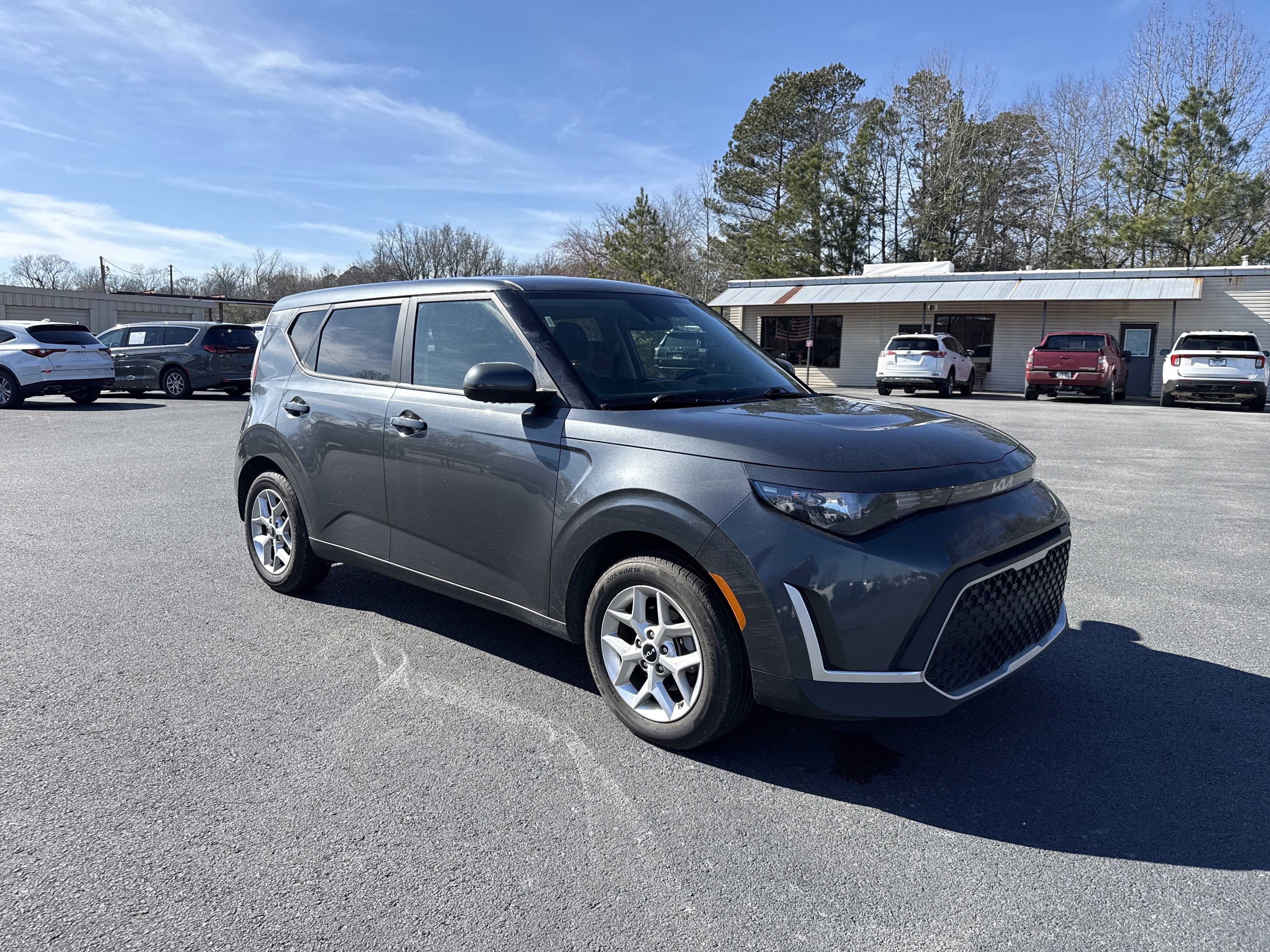2023 Kia Soul Base
