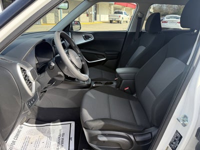 2024 Kia Soul Base