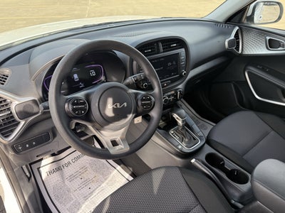 2024 Kia Soul Base