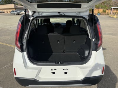 2024 Kia Soul Base