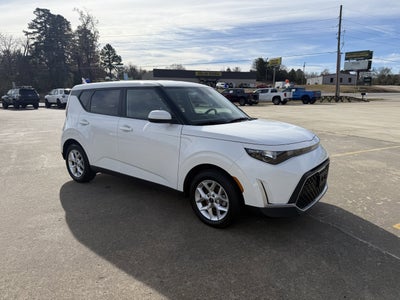 2024 Kia Soul Base