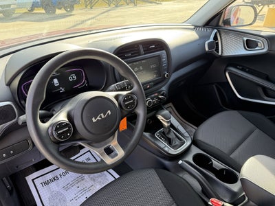 2024 Kia Soul Base