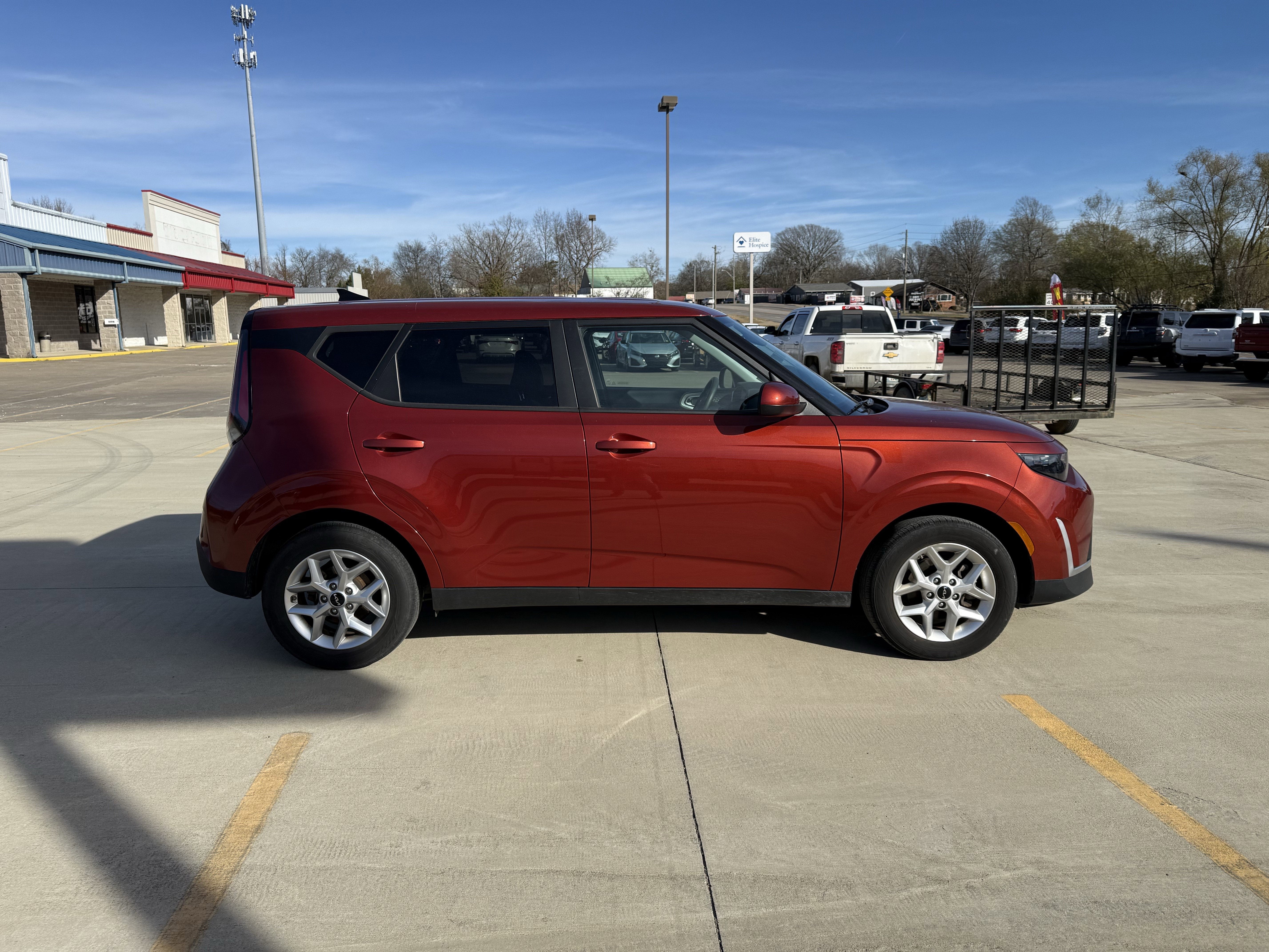 2024 Kia Soul Base