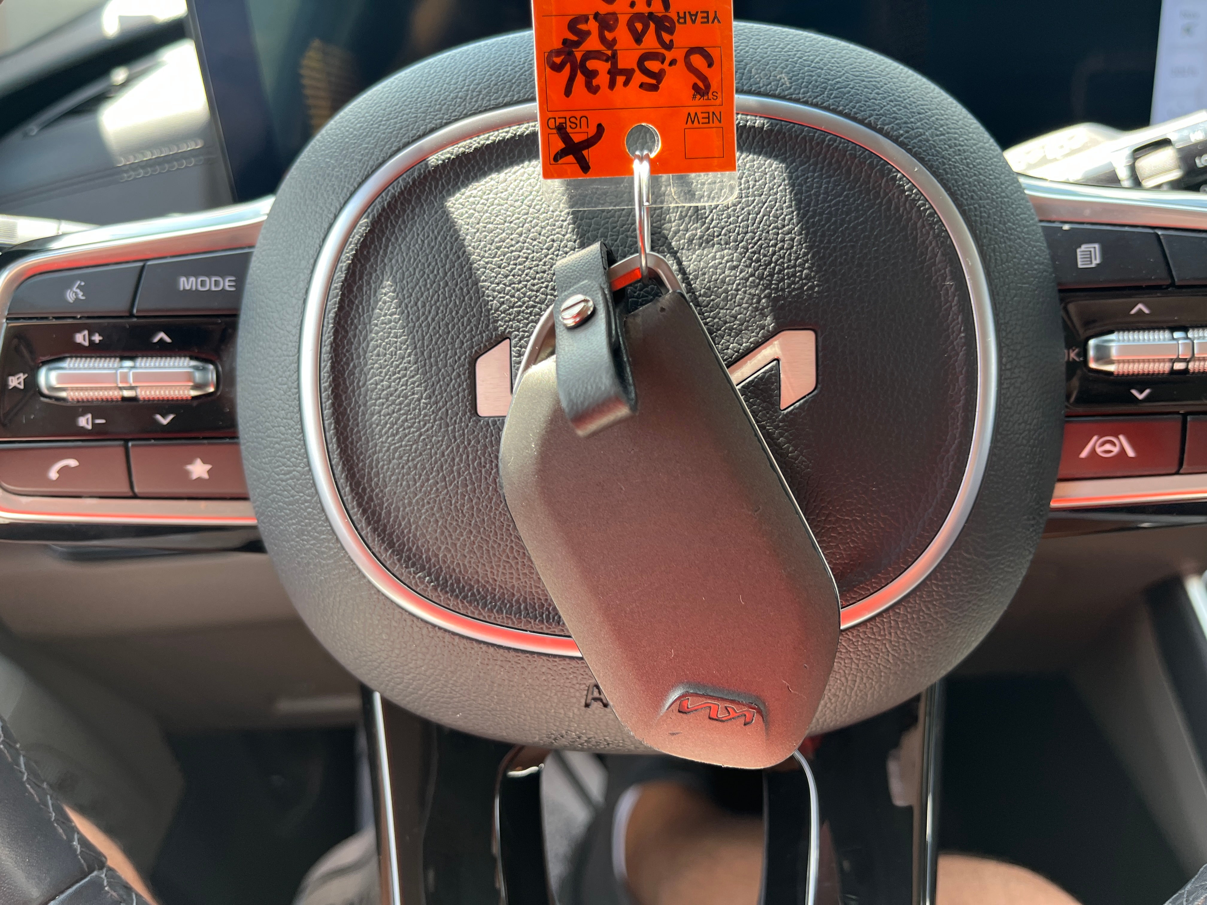 2025 Kia Carnival LXS