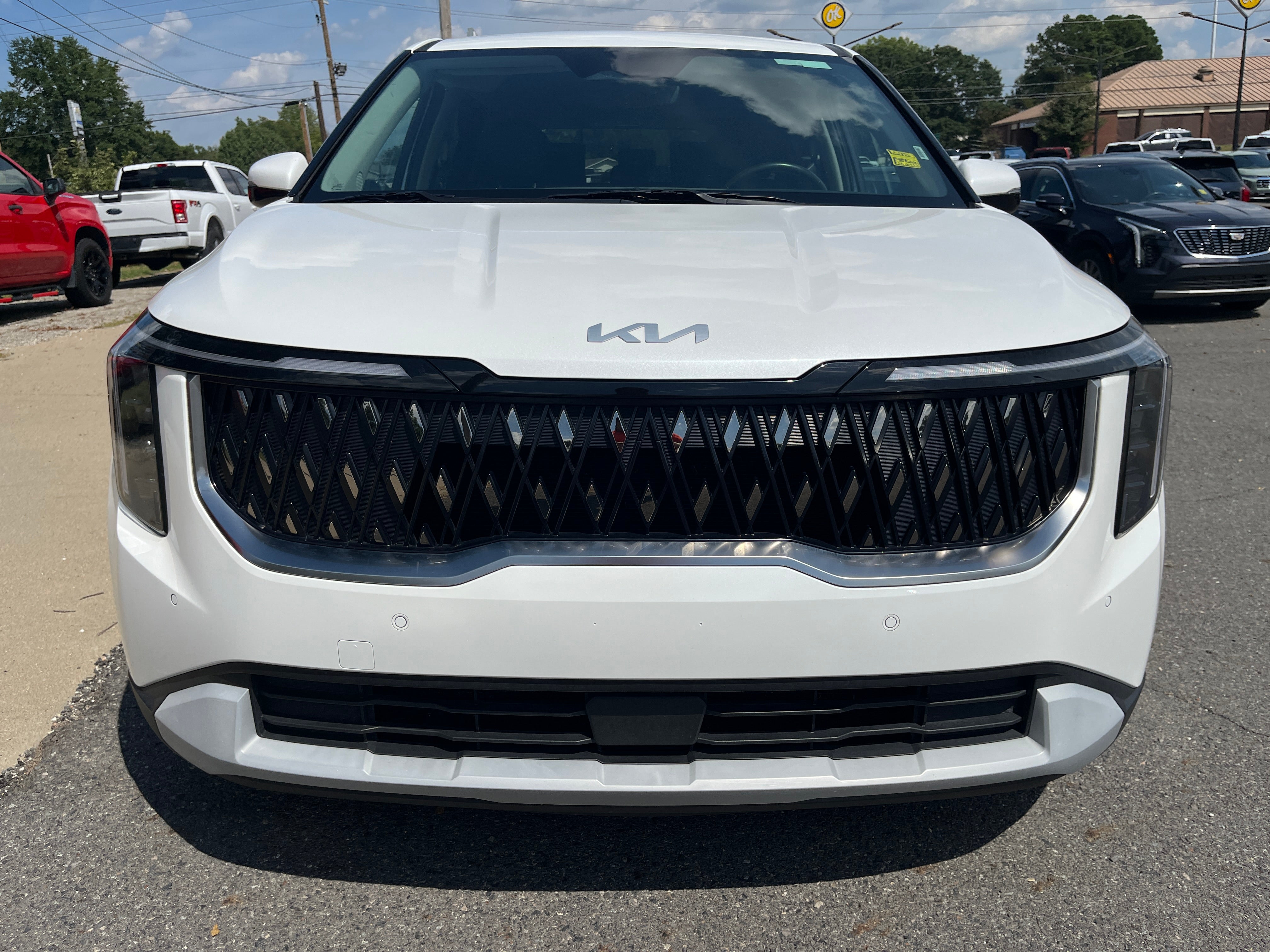 2025 Kia Carnival LXS